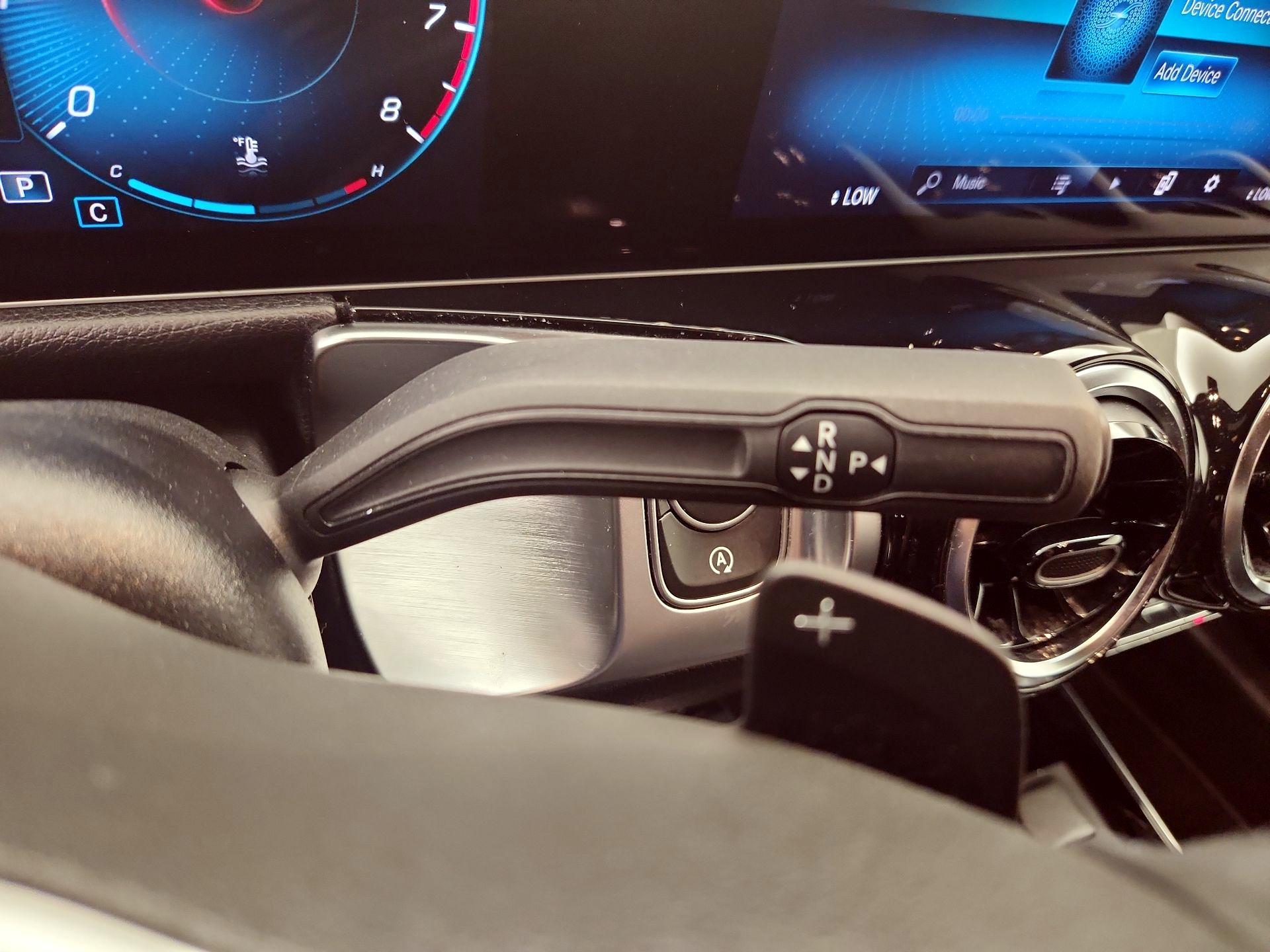 Thumbnail: 2021 Mercedes-Benz GLB - 17