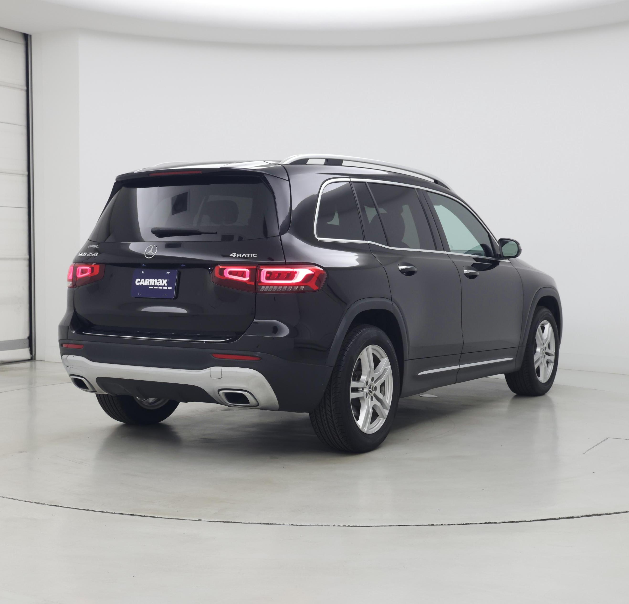 Thumbnail: 2021 Mercedes-Benz GLB - 8