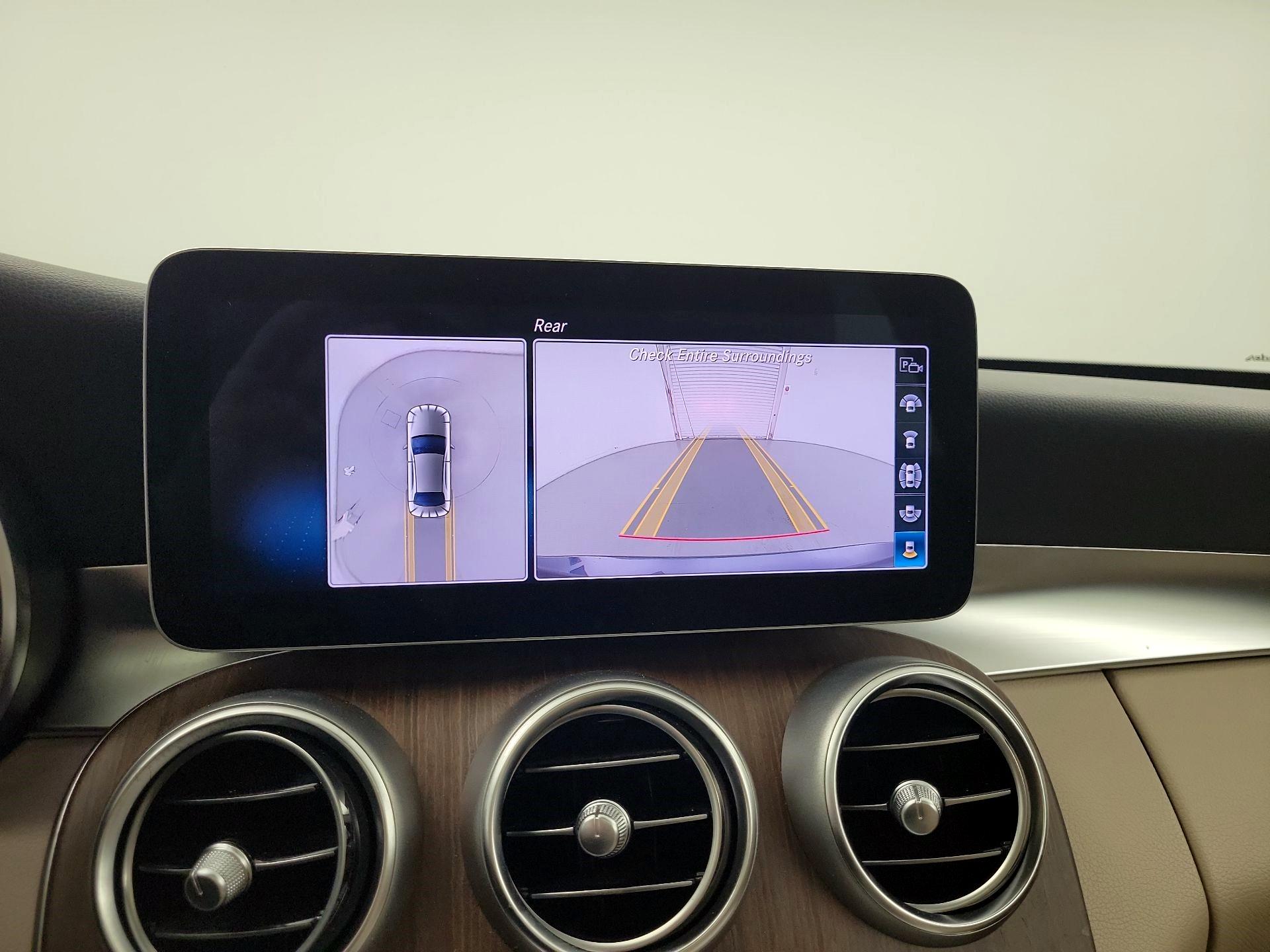 Thumbnail: 2021 Mercedes-Benz C-Class - 12