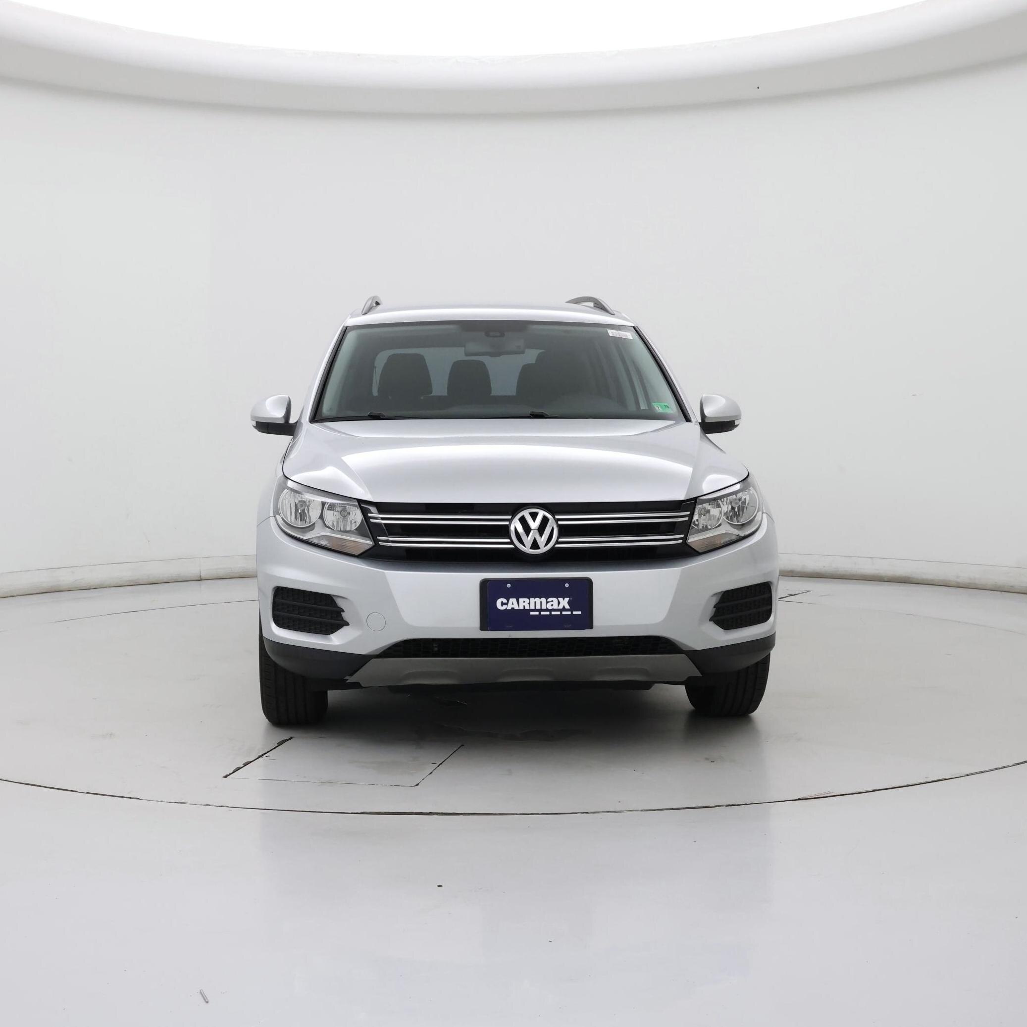 Thumbnail: 2017 Volkswagen Tiguan - 5