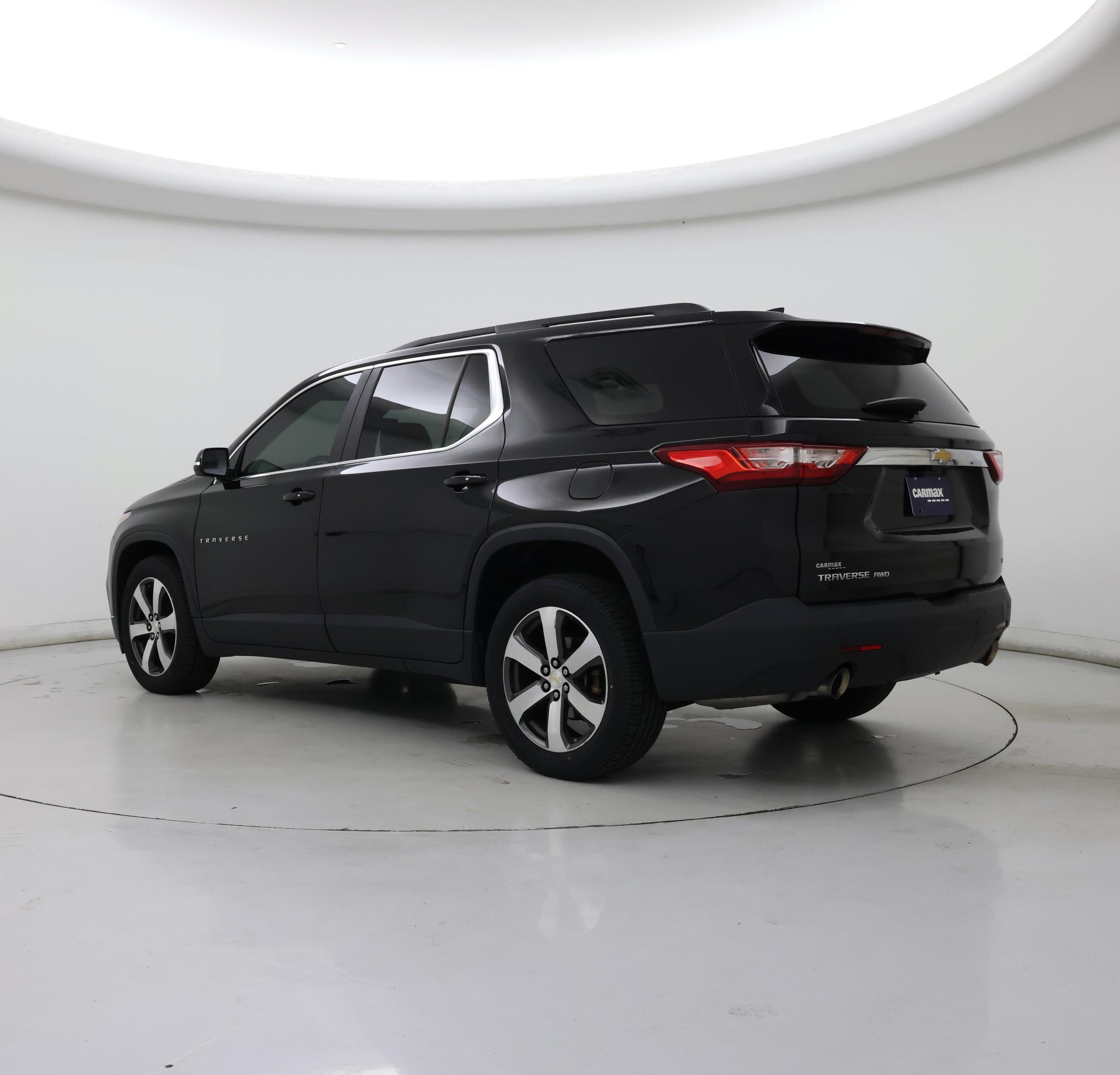 Thumbnail: 2019 Chevrolet Traverse - 2