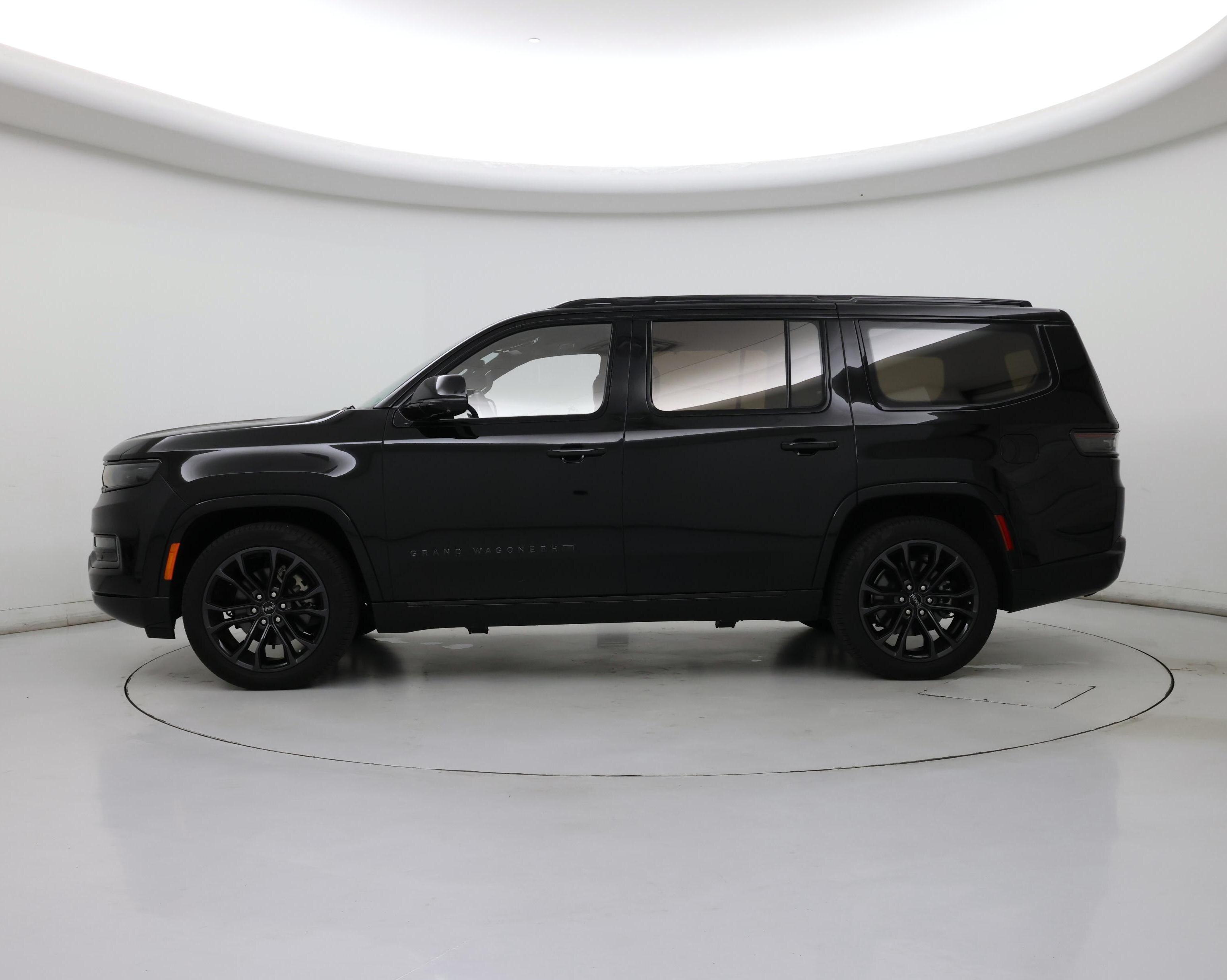 Thumbnail: 2023 Jeep Grand Wagoneer - 3