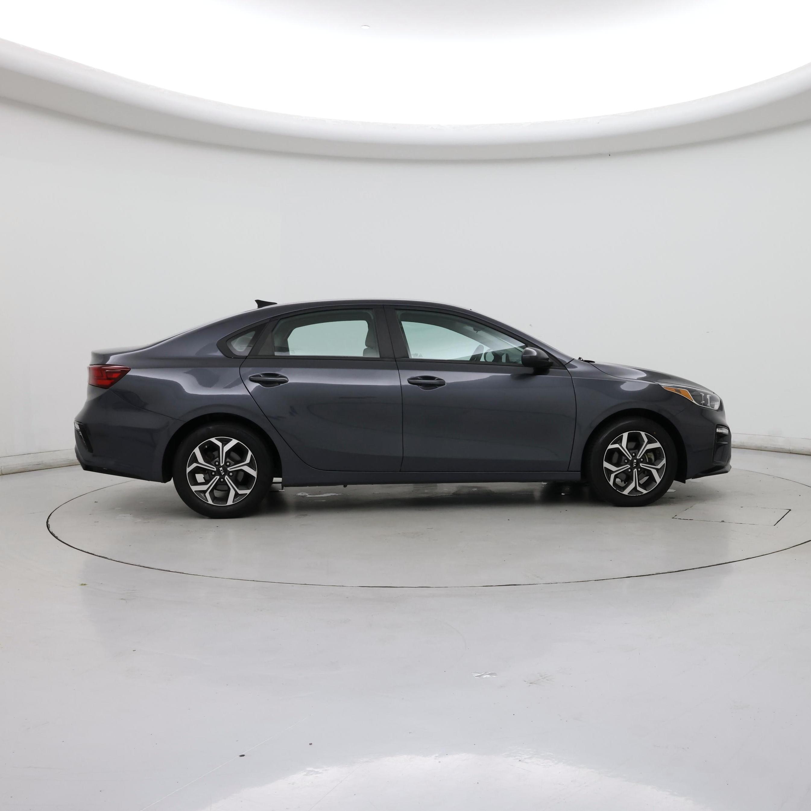Thumbnail: 2020 Kia Forte - 7