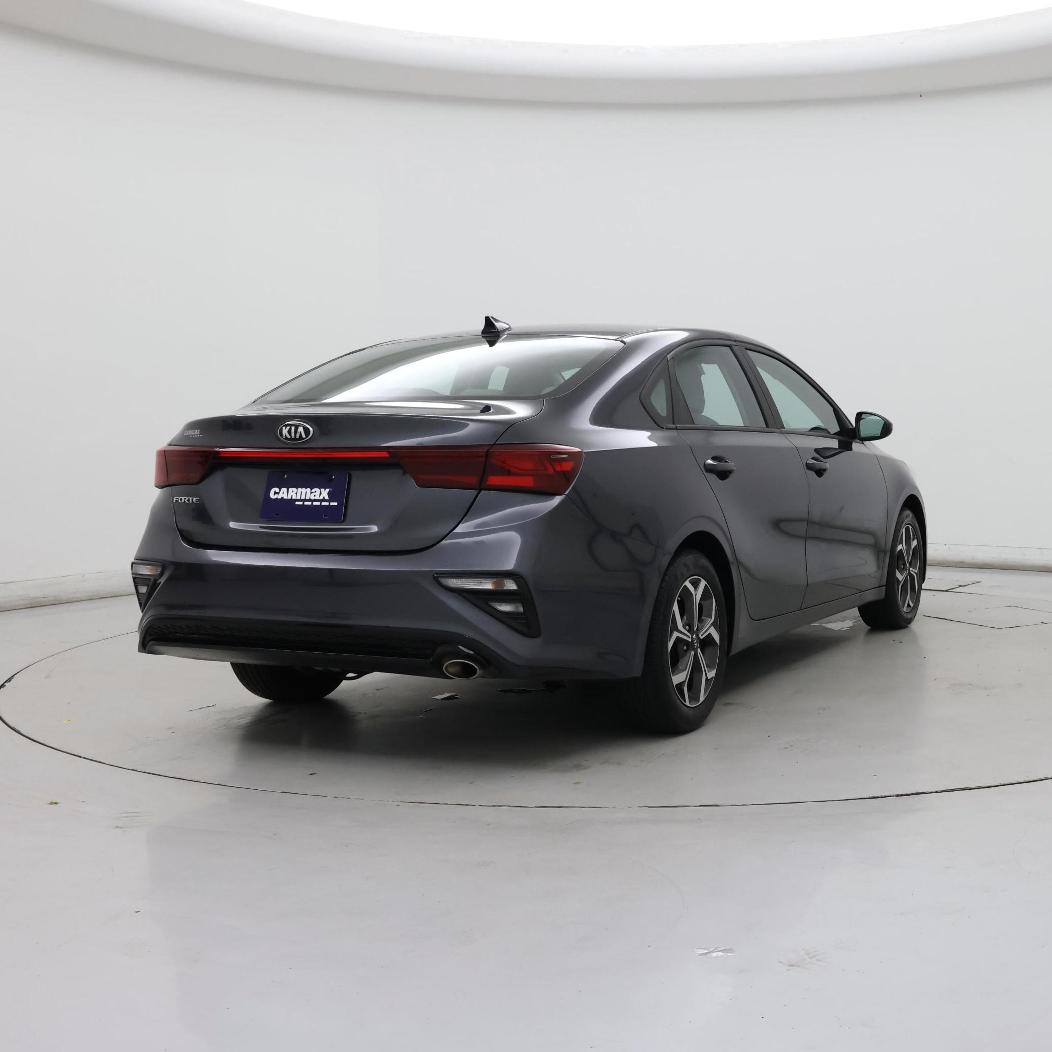 Thumbnail: 2020 Kia Forte - 8