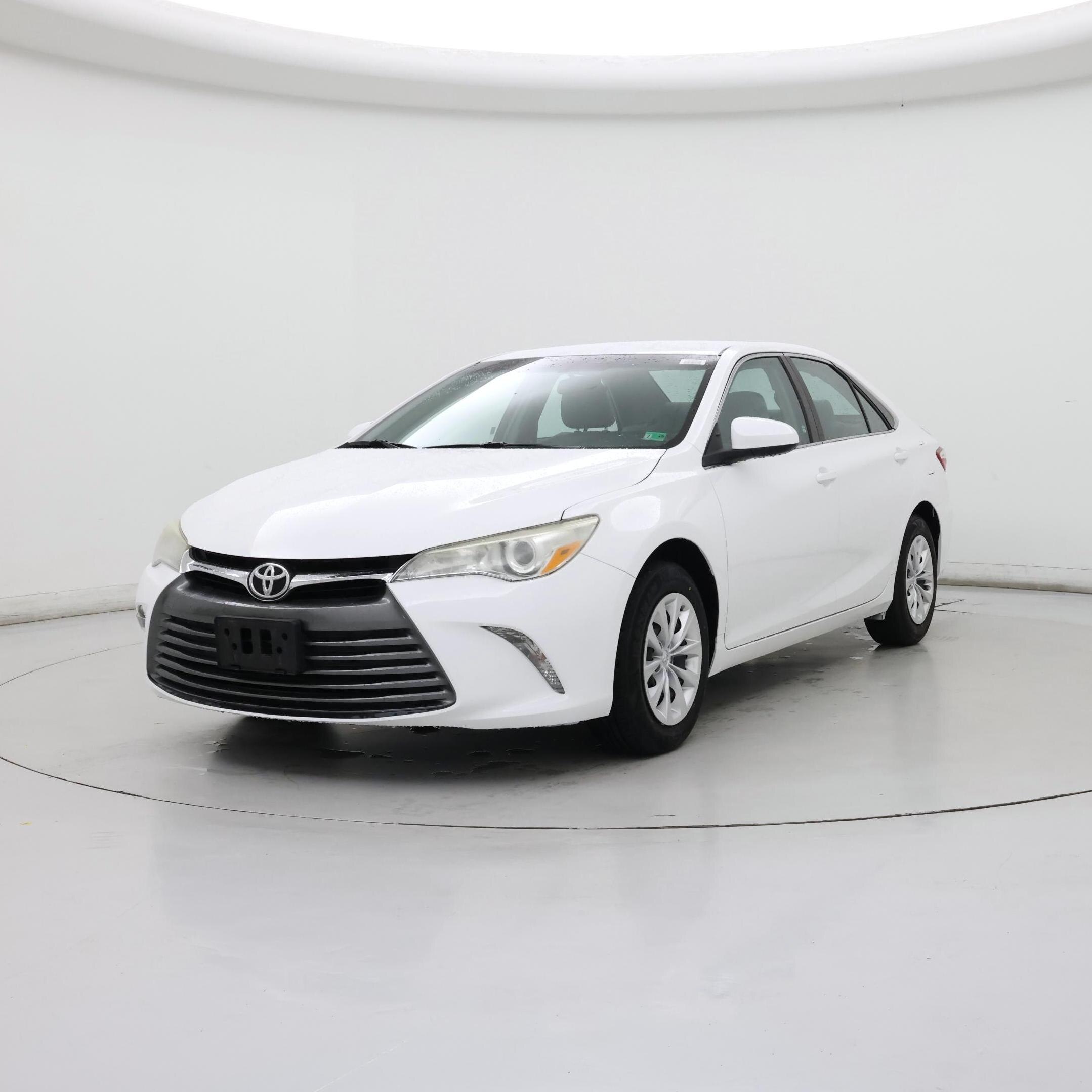 Thumbnail: 2016 Toyota Camry - 4