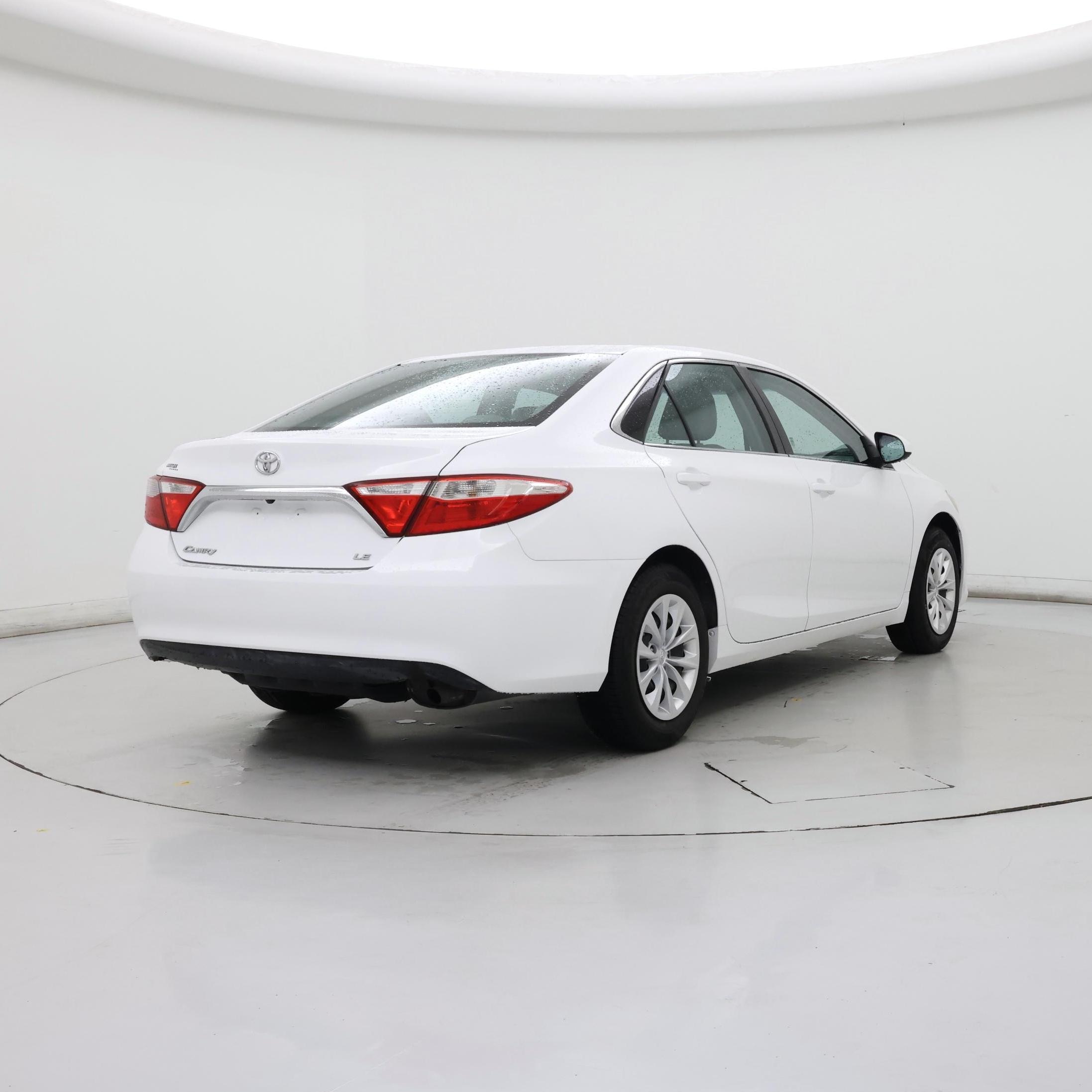 Thumbnail: 2016 Toyota Camry - 8