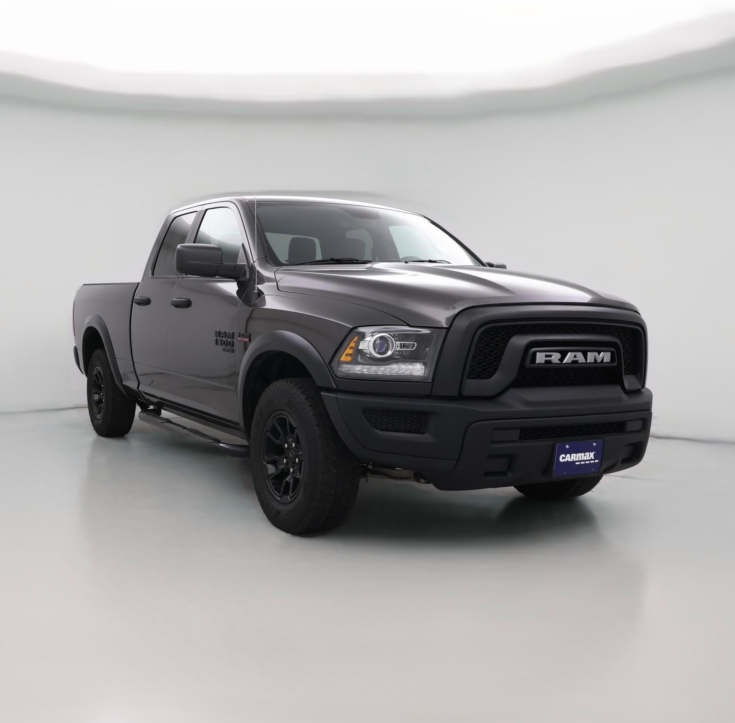 Thumbnail: 2021 RAM 1500 Classic - 1