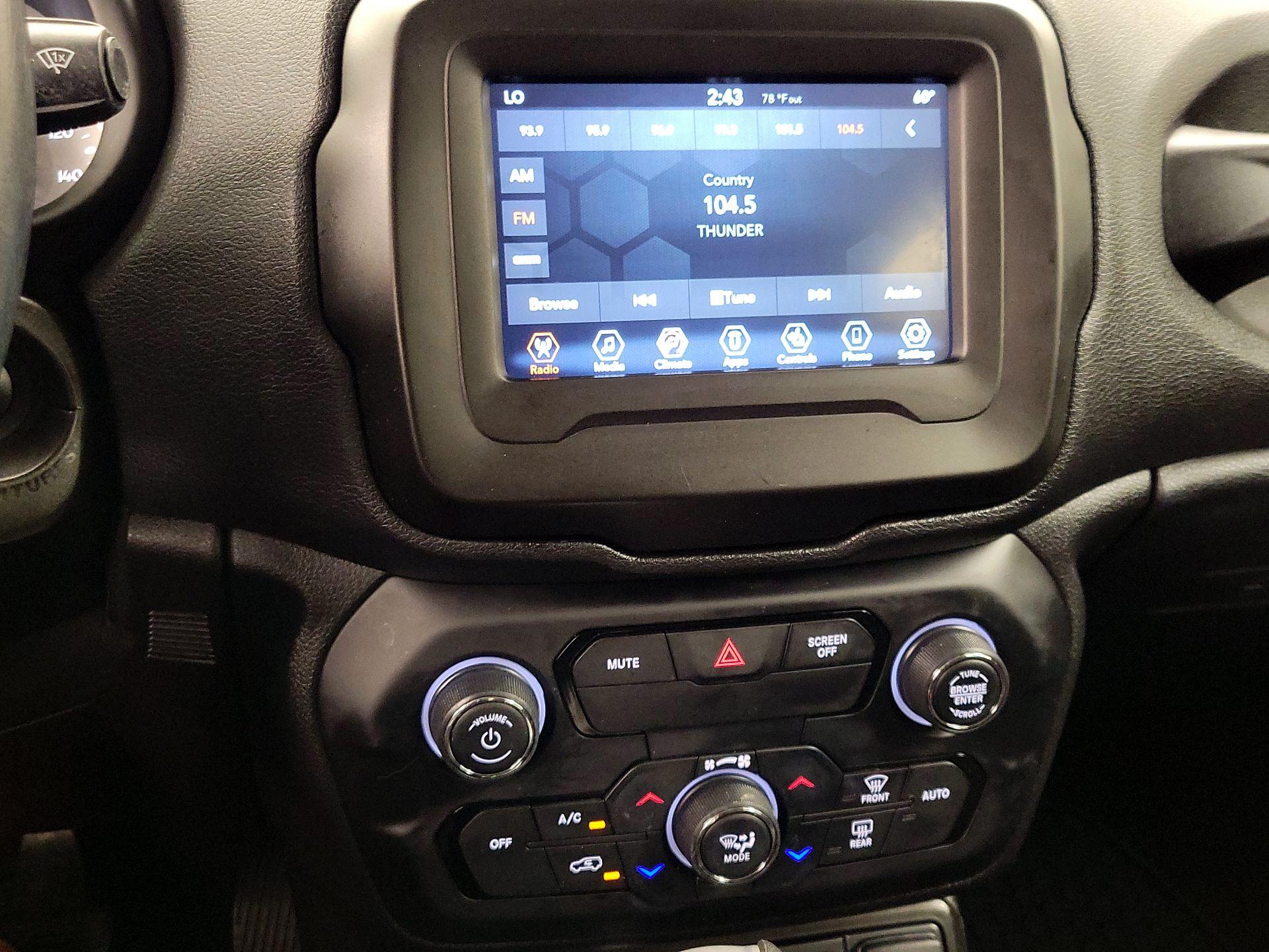Thumbnail: 2020 Jeep Renegade - 15