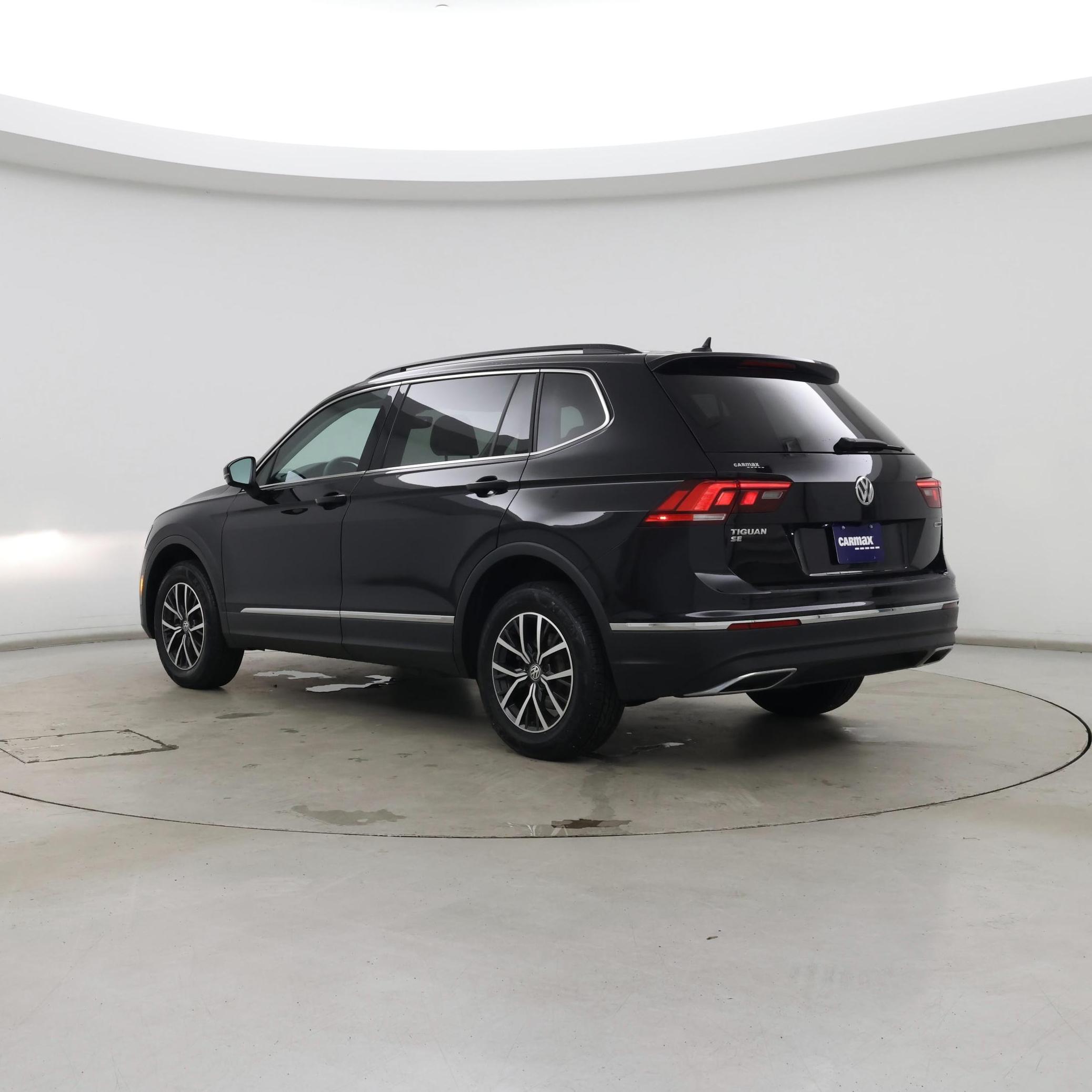 Thumbnail: 2020 Volkswagen Tiguan - 2