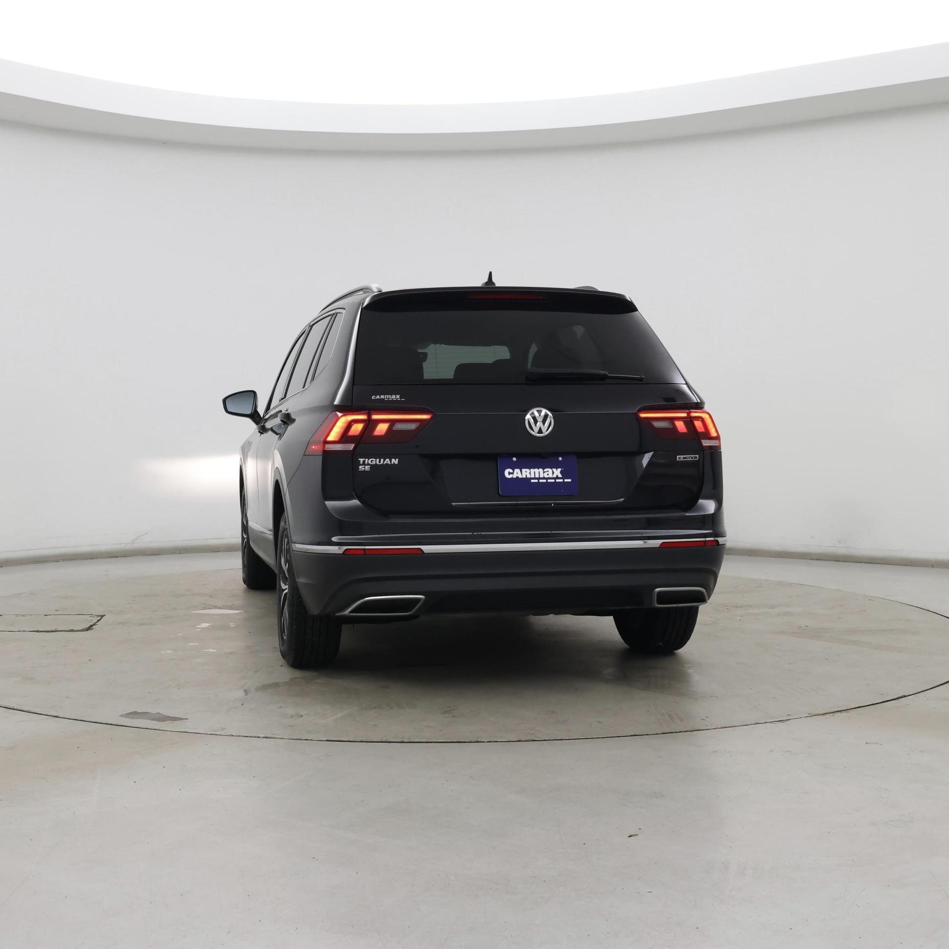 Thumbnail: 2020 Volkswagen Tiguan - 6