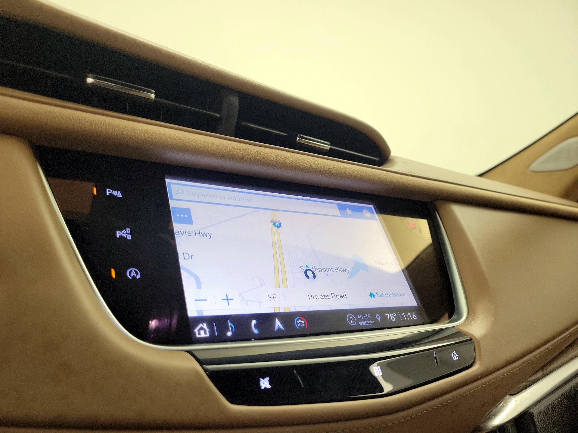 Thumbnail: 2021 Cadillac XT5 - 14