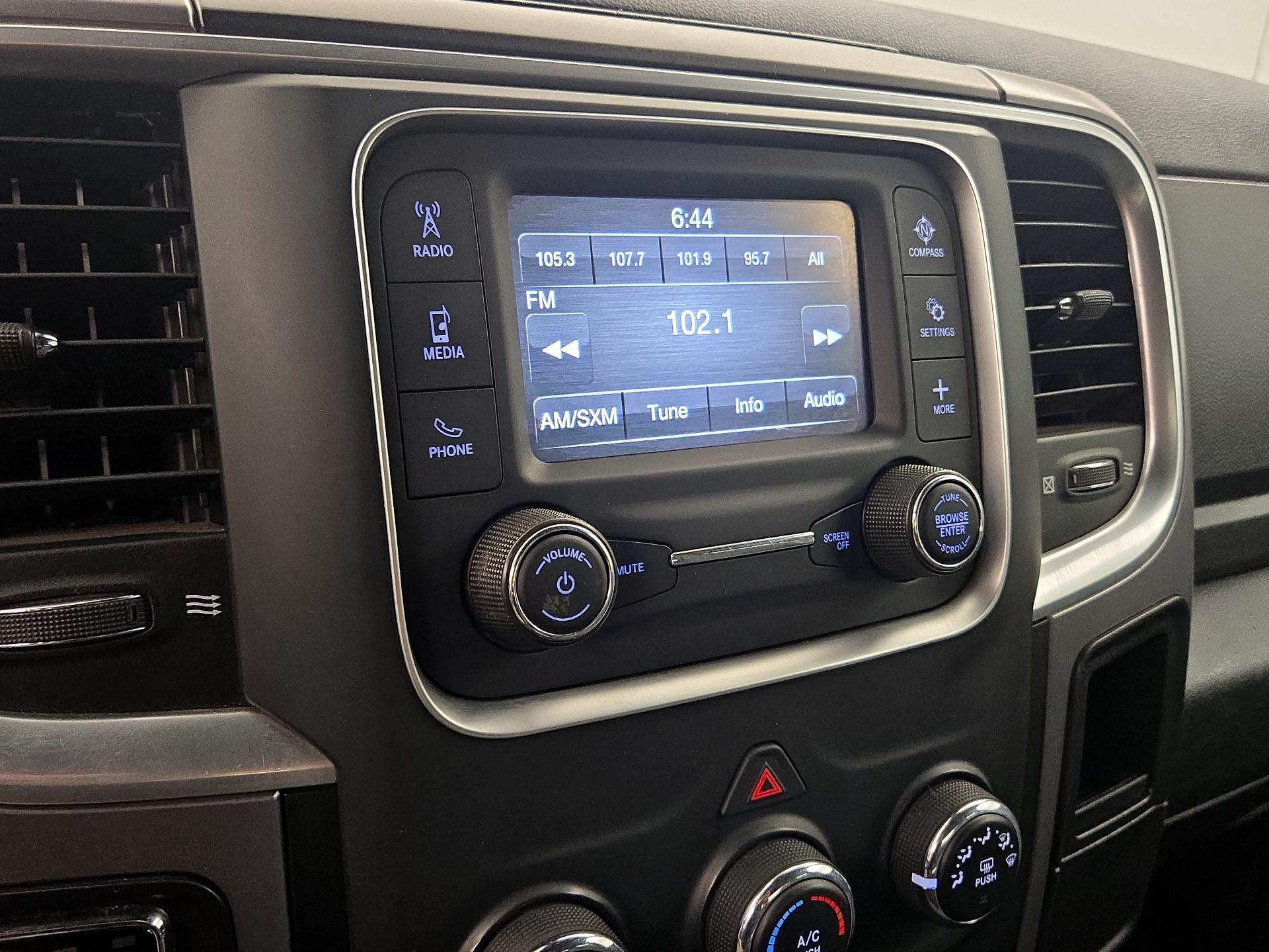 Thumbnail: 2021 RAM 1500 Classic - 15