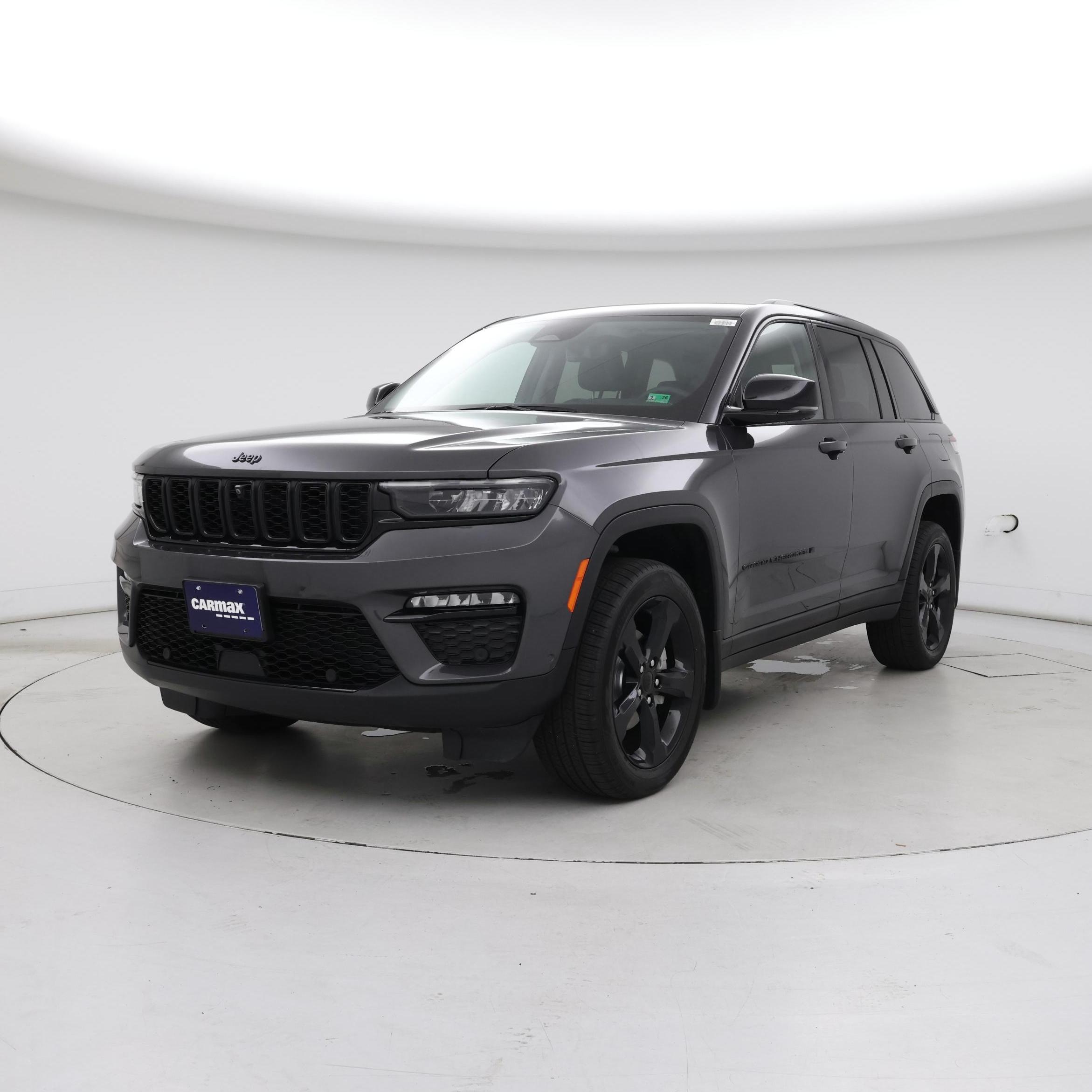 Thumbnail: 2023 Jeep Grand Cherokee - 4