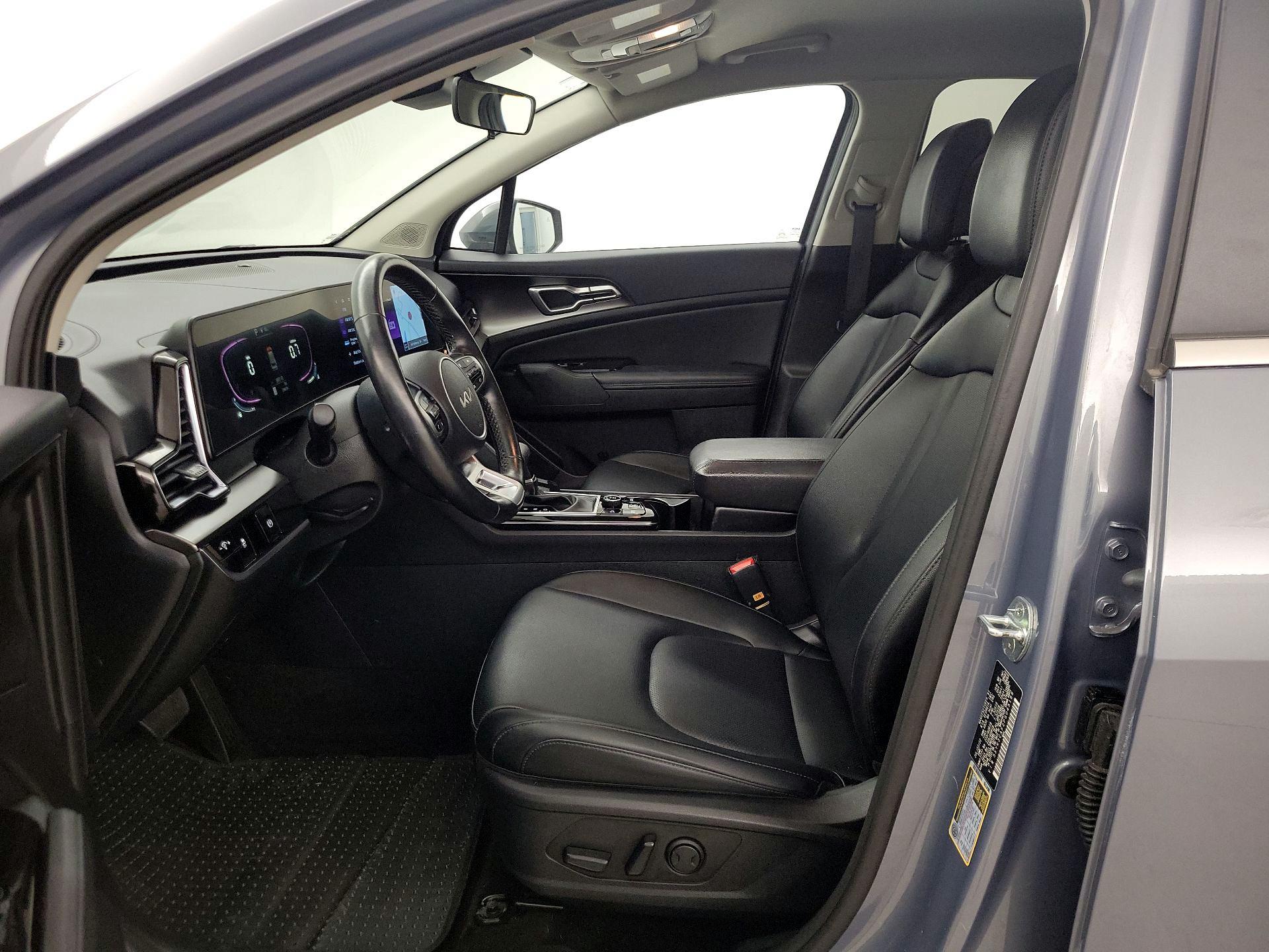 Thumbnail: 2023 Kia Sportage - 11