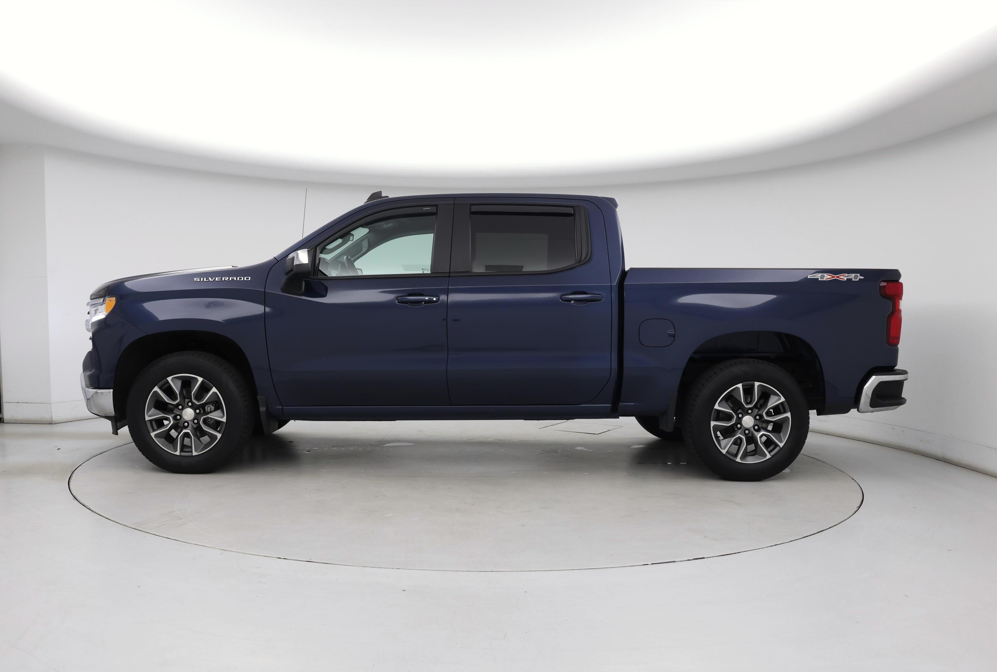 Thumbnail: 2022 Chevrolet Silverado 1500 - 3