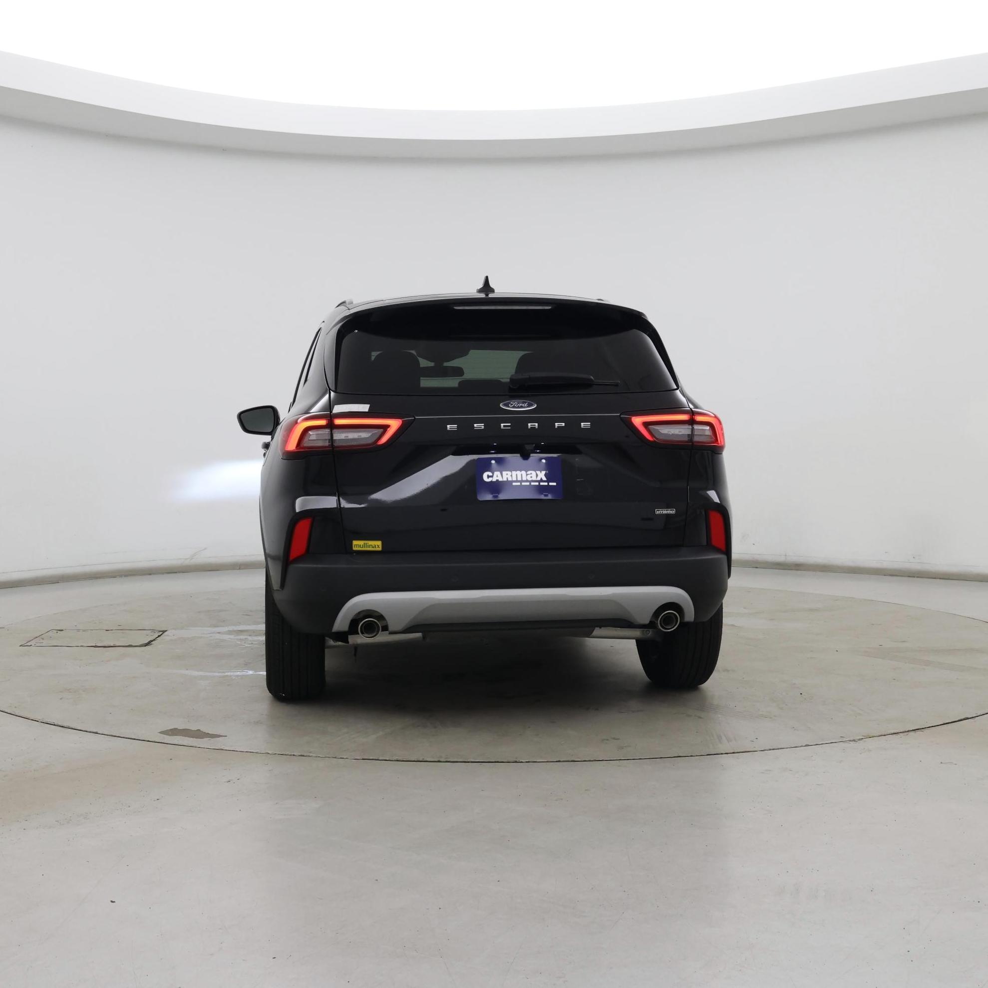 Thumbnail: 2023 Ford Escape - 6