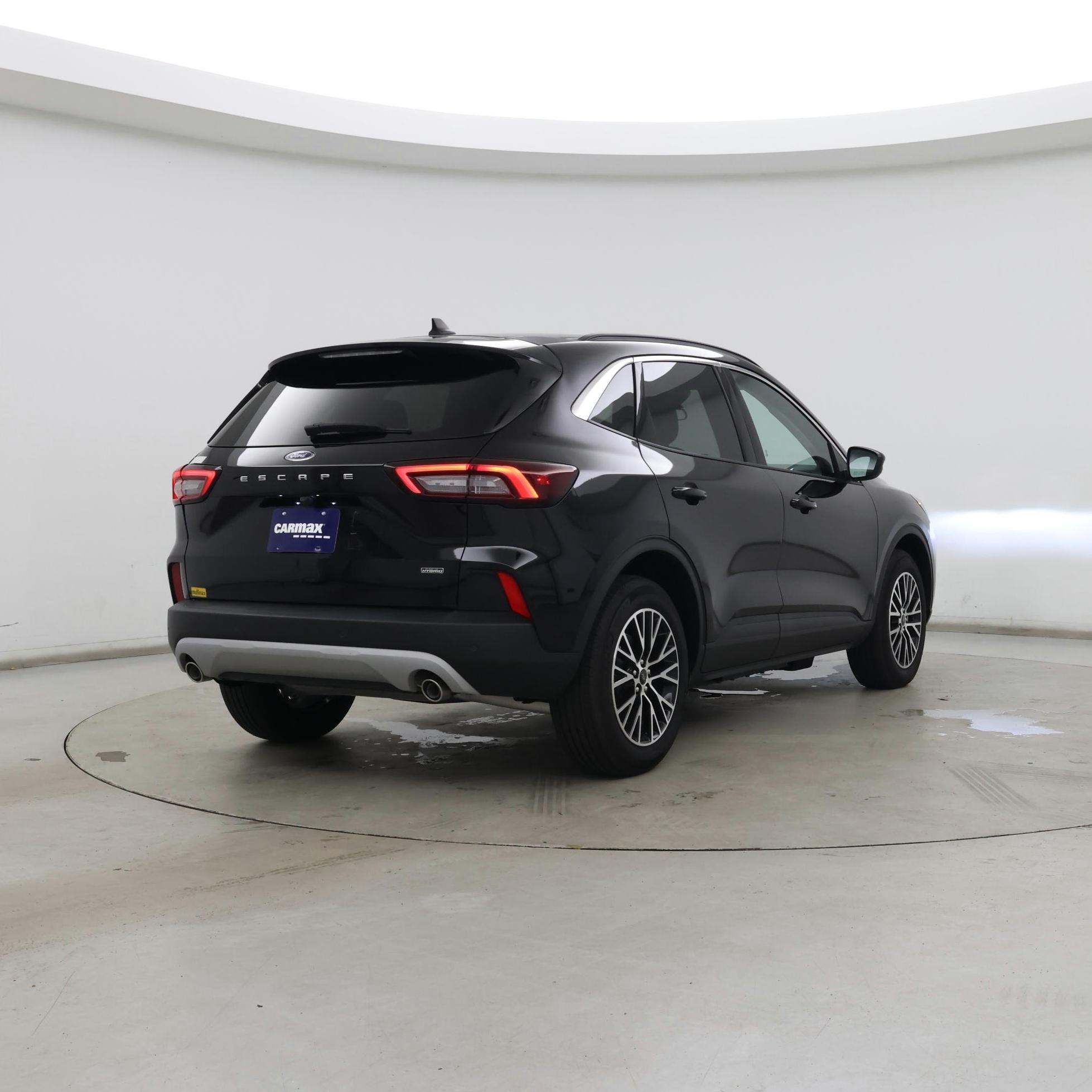 Thumbnail: 2023 Ford Escape - 8