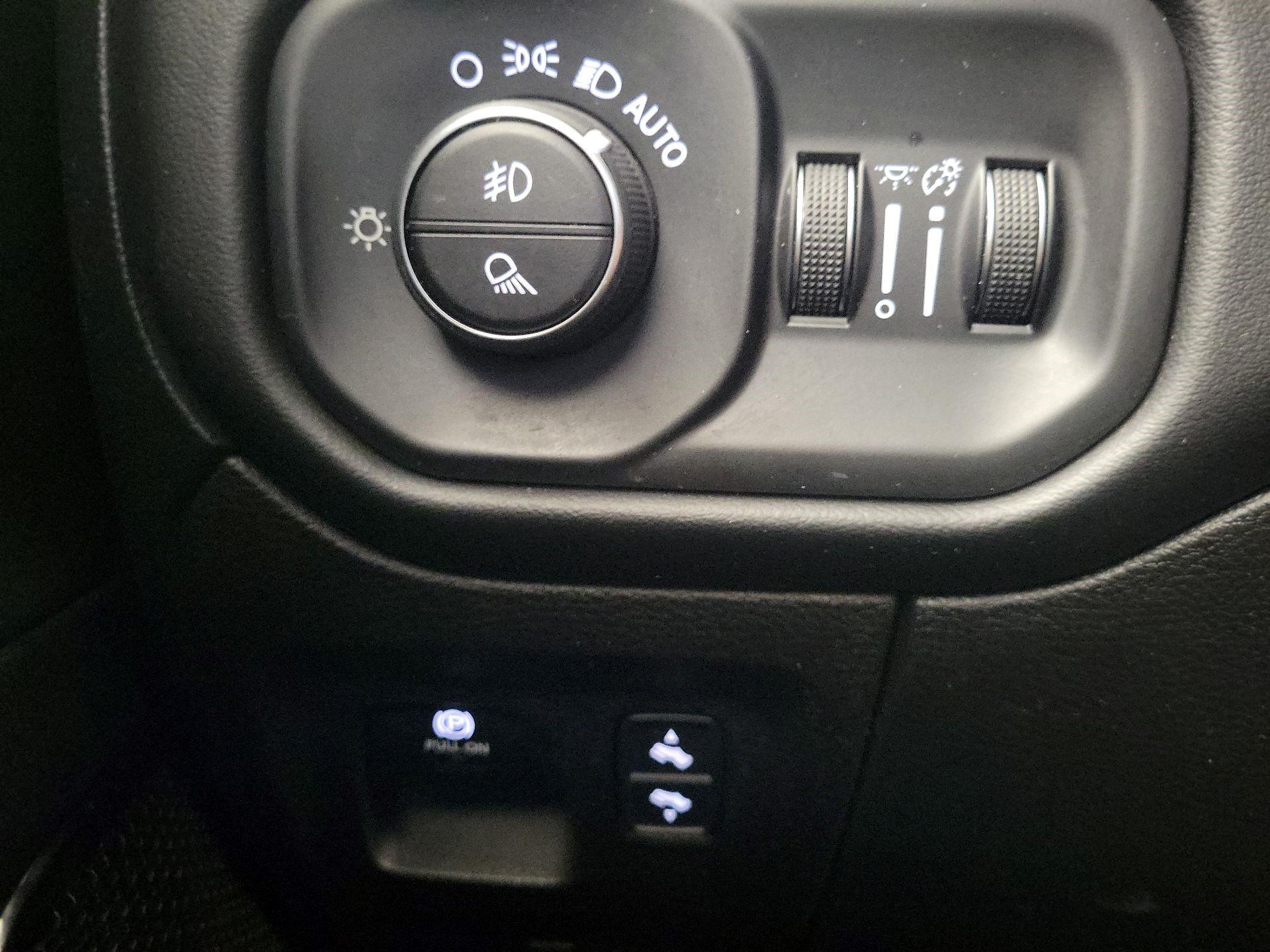 Thumbnail: 2022 RAM 1500 - 11