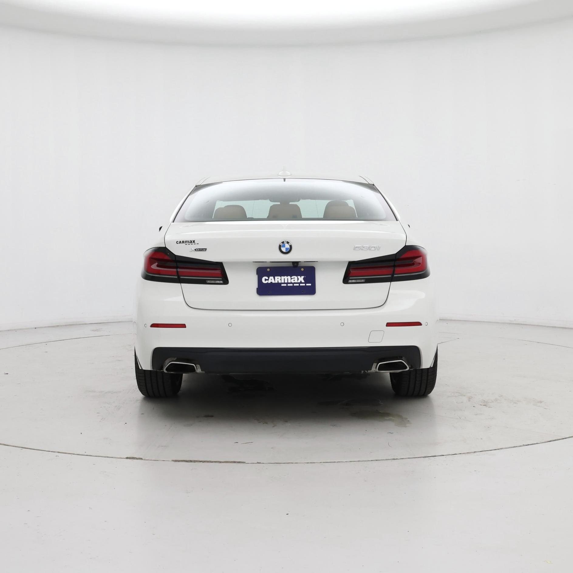 Thumbnail: 2023 BMW 5 Series - 6