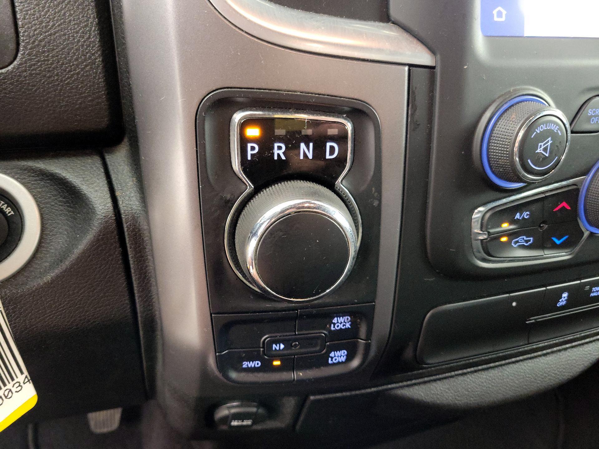 Thumbnail: 2022 RAM 1500 Classic - 17