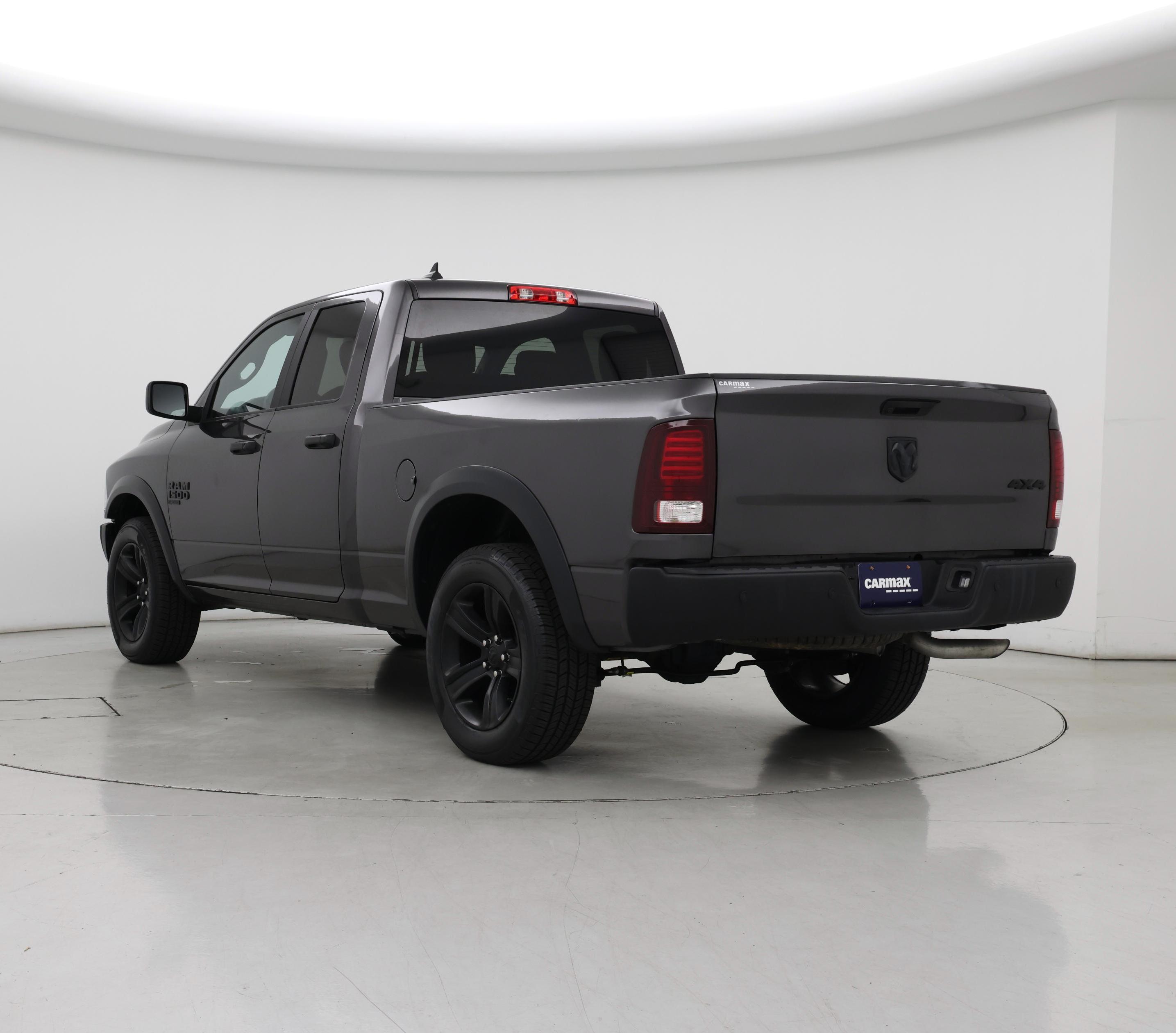 Thumbnail: 2022 RAM 1500 Classic - 2