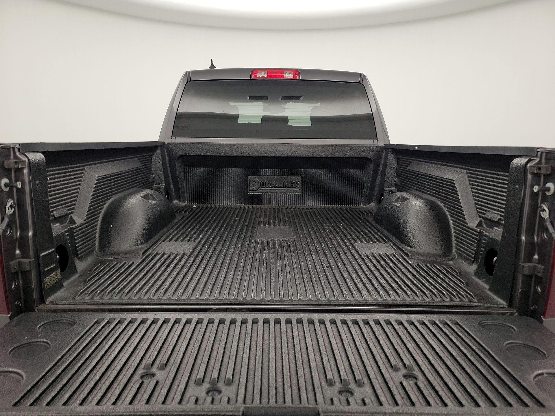 Thumbnail: 2022 RAM 1500 Classic - 20