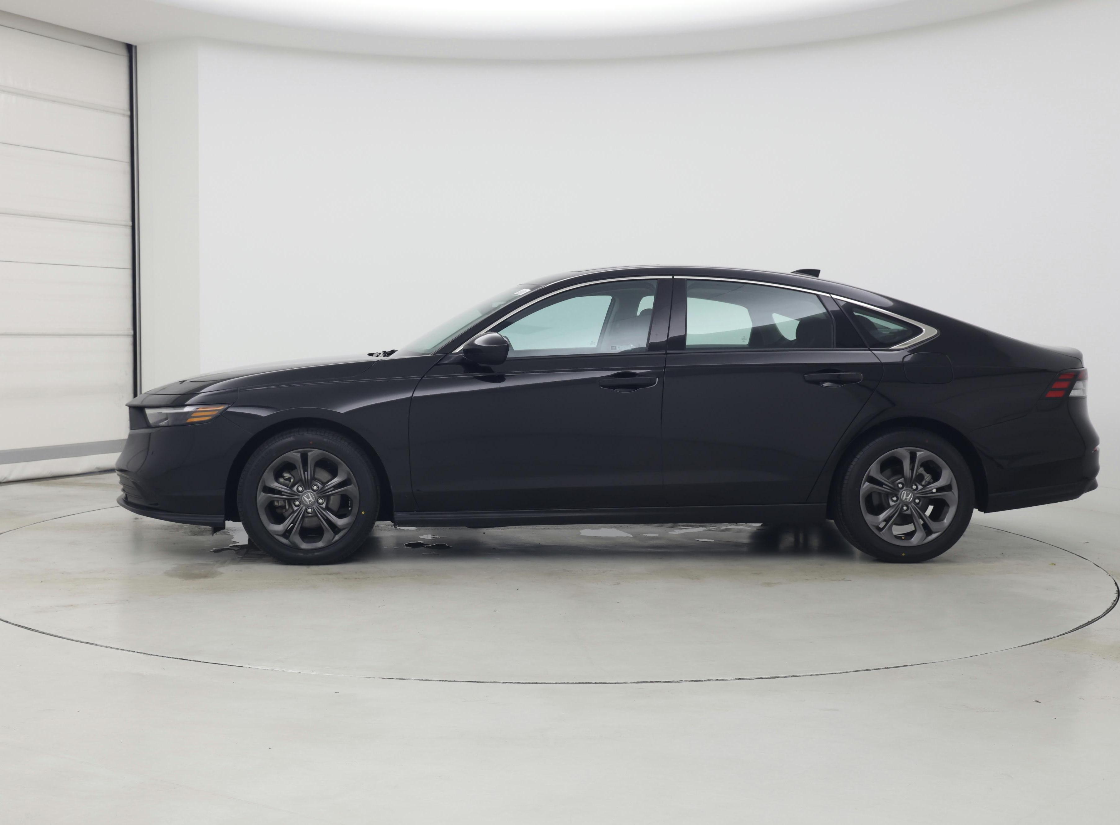 Thumbnail: 2023 Honda Accord - 3