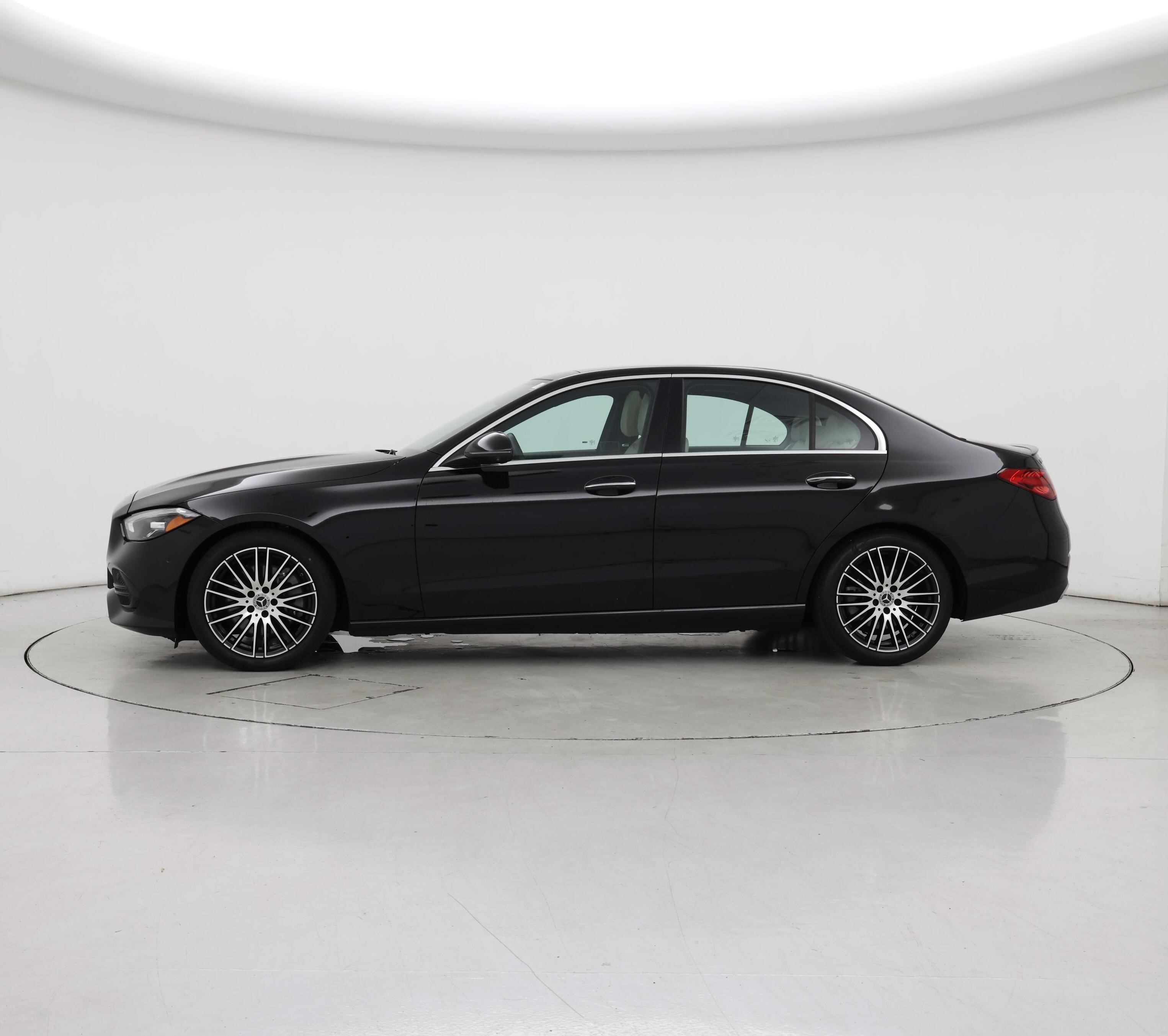 Thumbnail: 2022 Mercedes-Benz C-Class - 3
