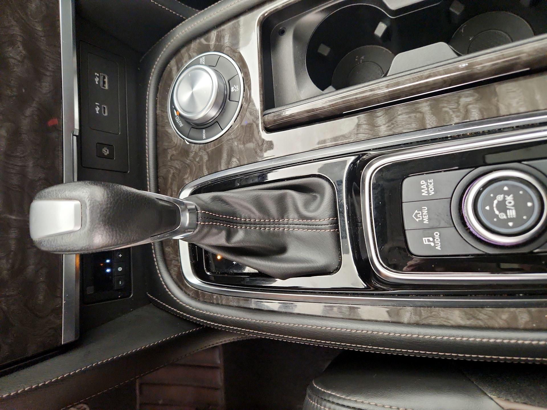 Thumbnail: 2023 Nissan Armada - 18