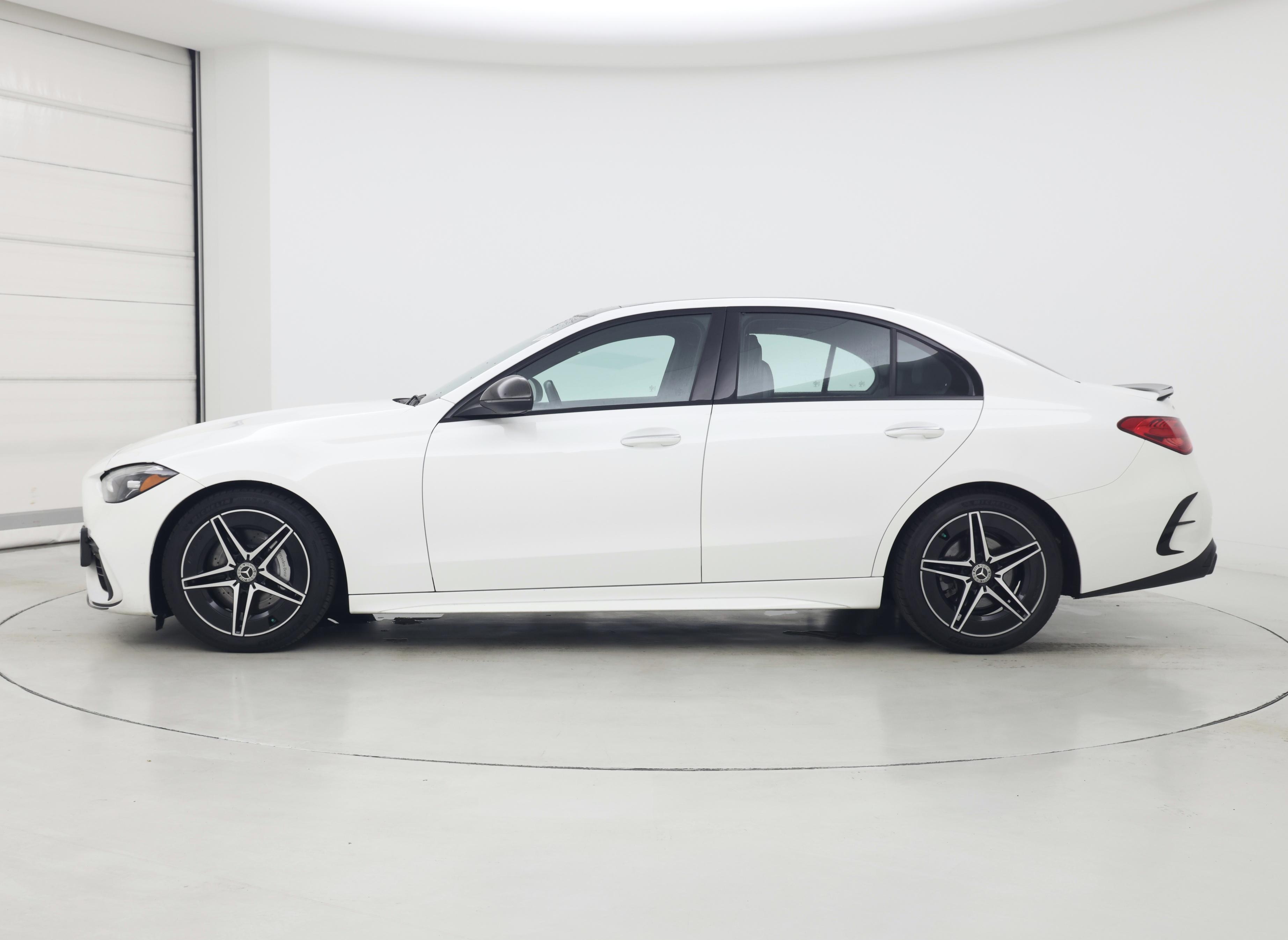 Thumbnail: 2023 Mercedes-Benz C-Class - 3