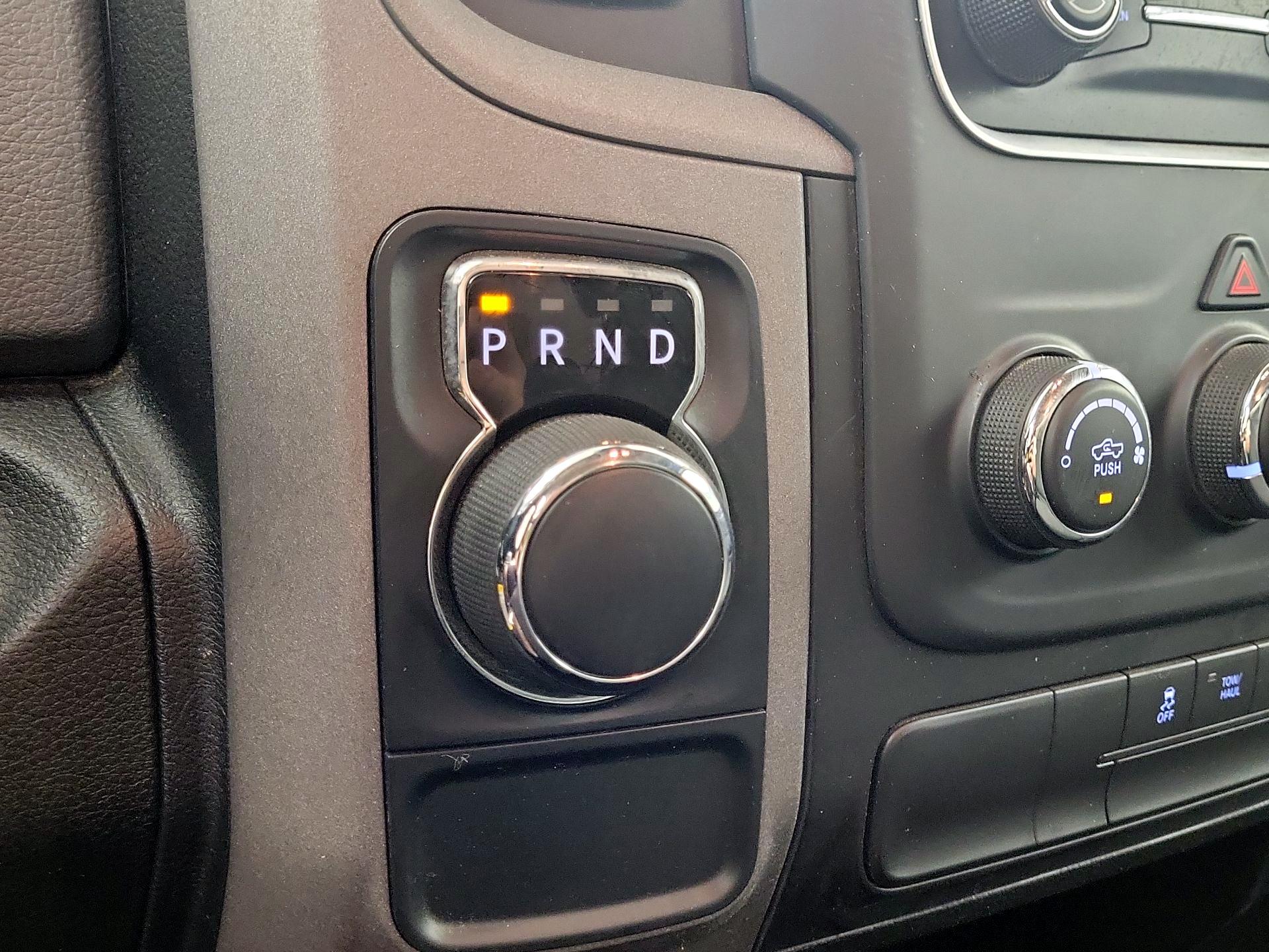 Thumbnail: 2020 RAM 1500 Classic - 15