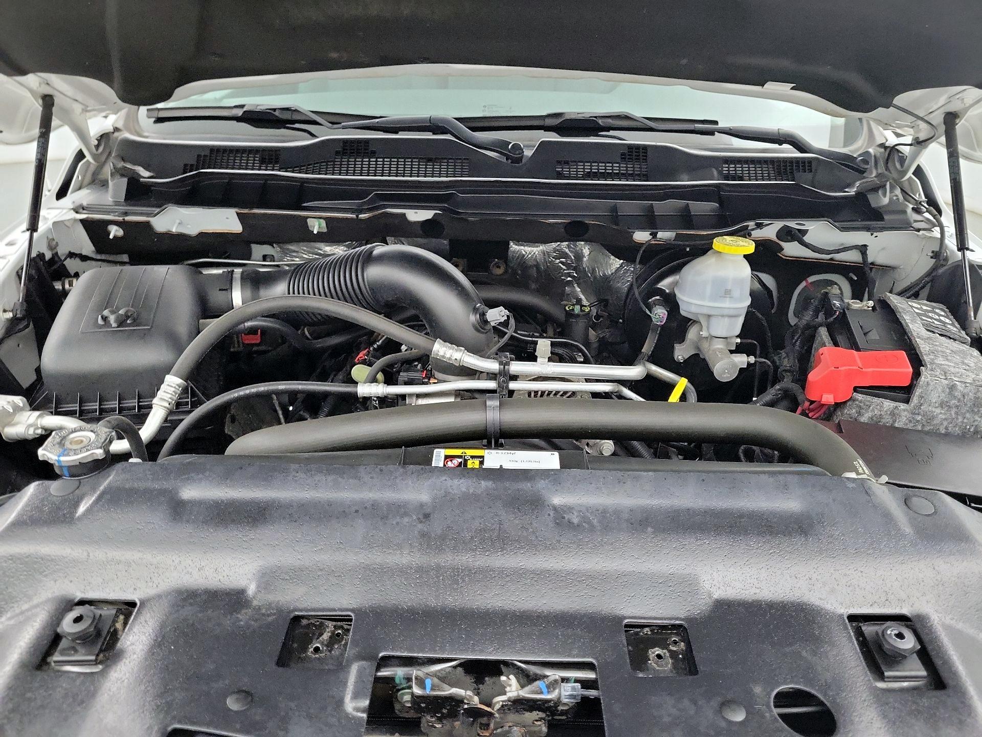 Thumbnail: 2020 RAM 1500 Classic - 18