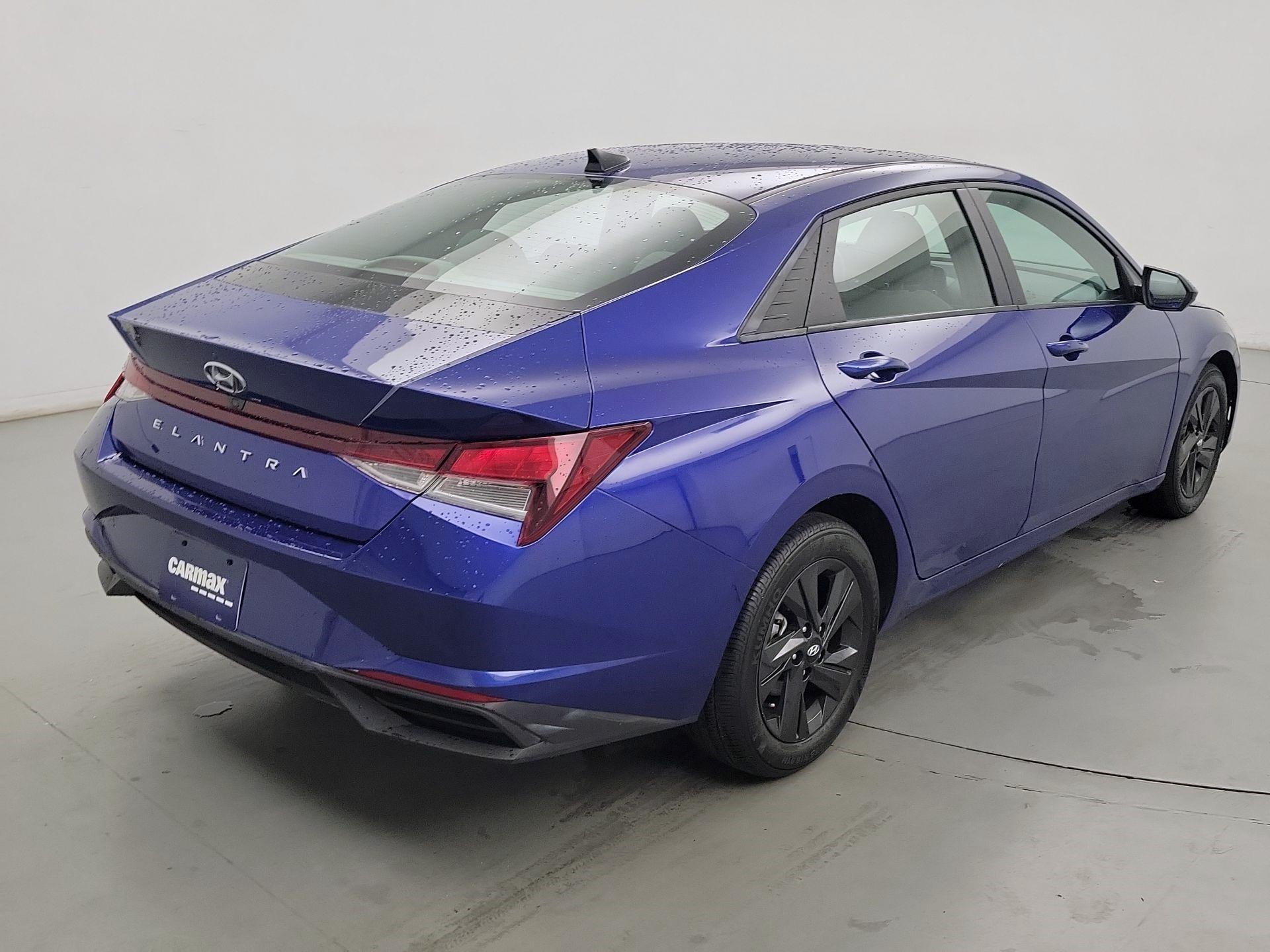Thumbnail: 2021 Hyundai Elantra - 5