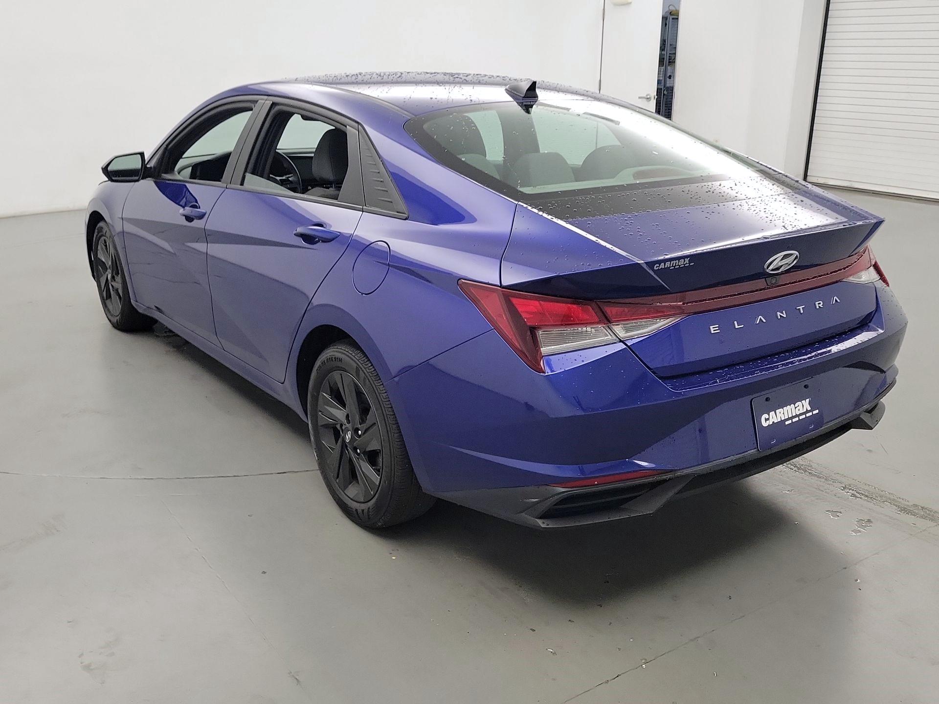 Thumbnail: 2021 Hyundai Elantra - 7