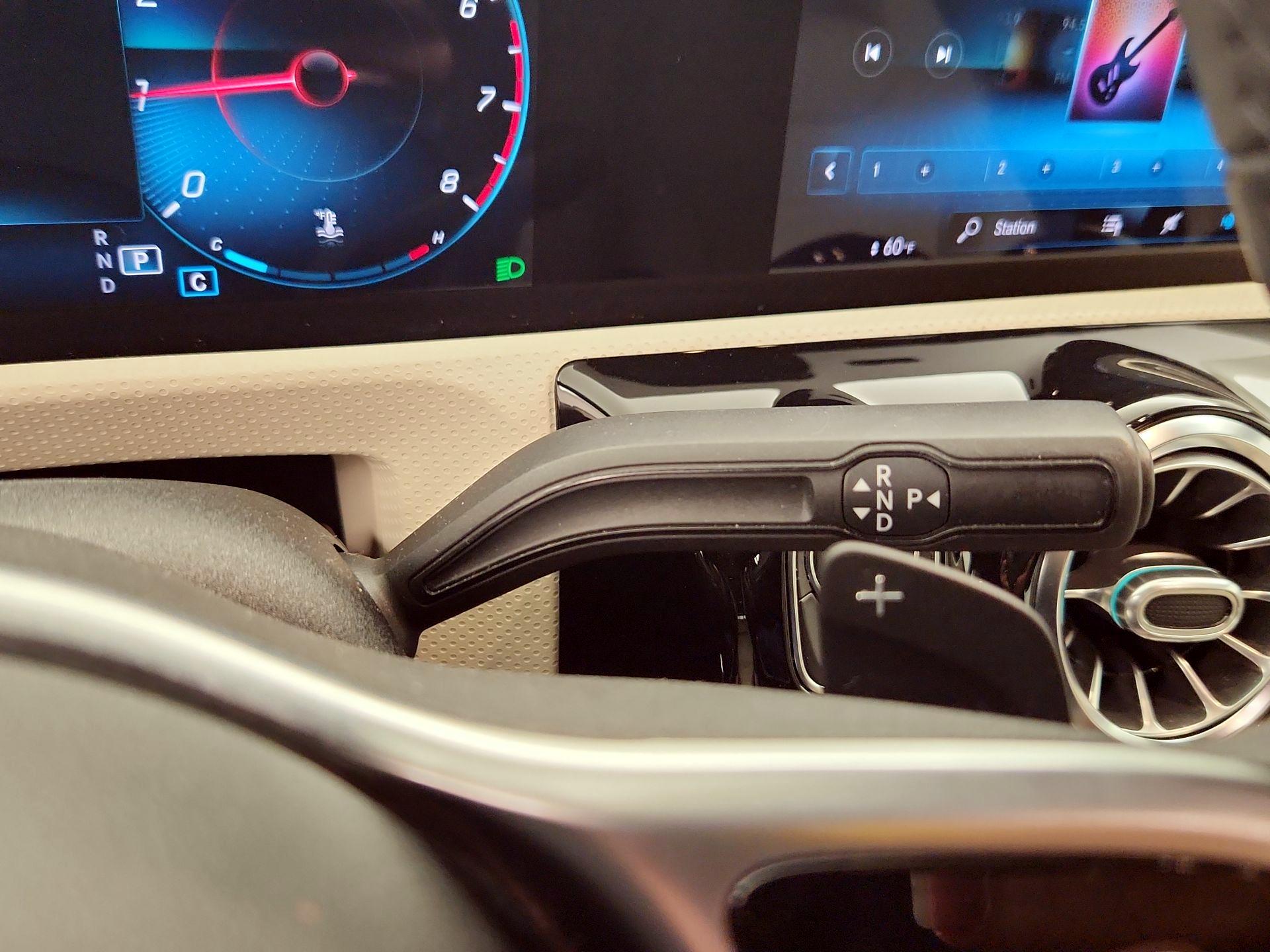 Thumbnail: 2020 Mercedes-Benz CLA - 17