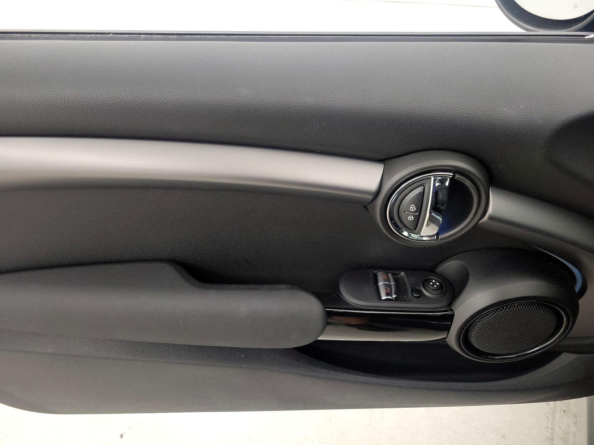 Thumbnail: 2023 MINI Cooper Hardtop - 12