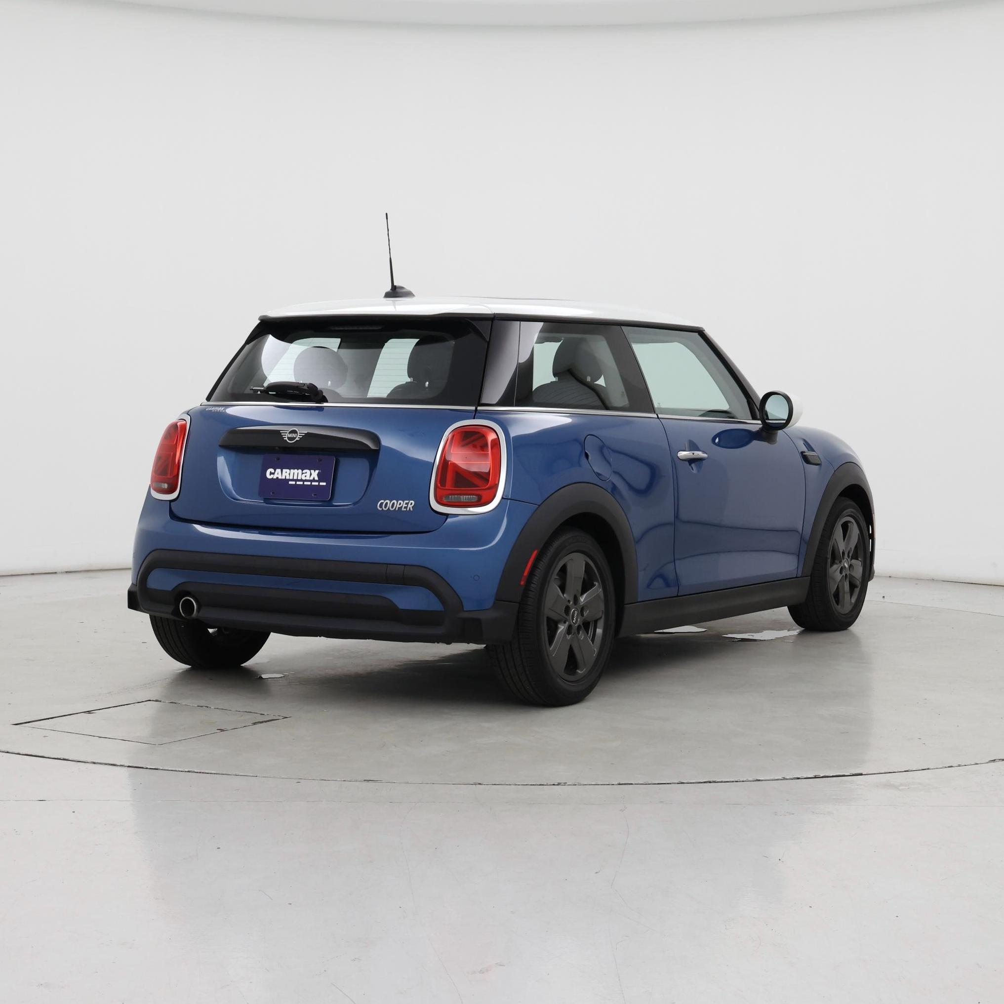 Thumbnail: 2023 MINI Cooper Hardtop - 8