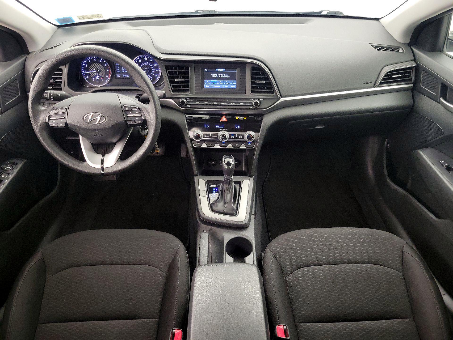 Thumbnail: 2020 Hyundai Elantra - 9