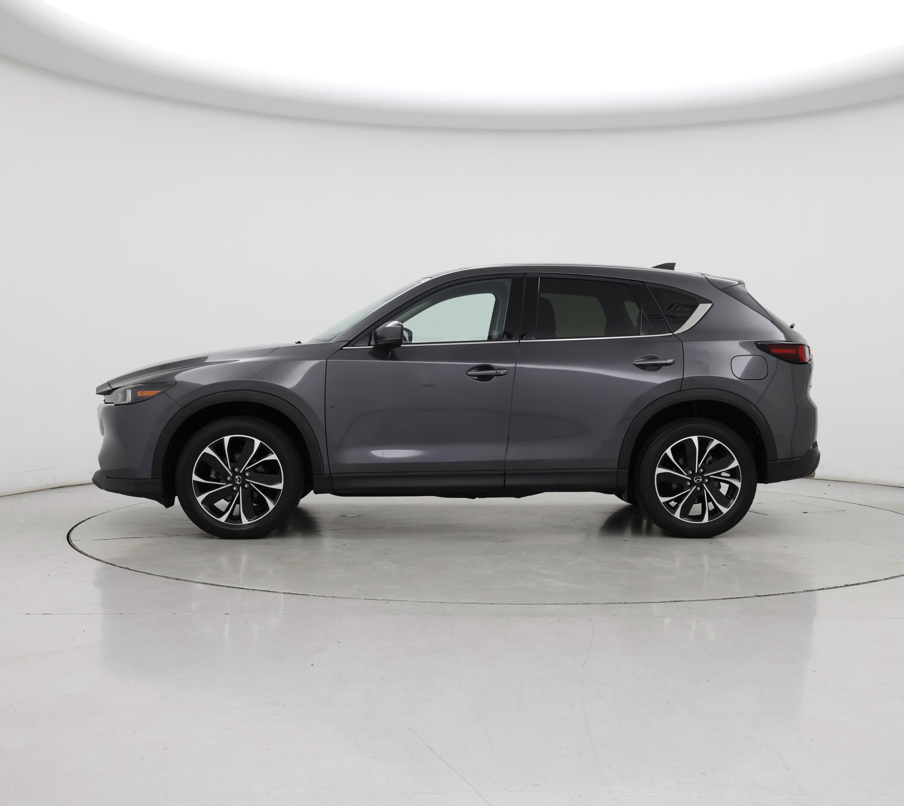 Thumbnail: 2022 Mazda CX-5 - 3