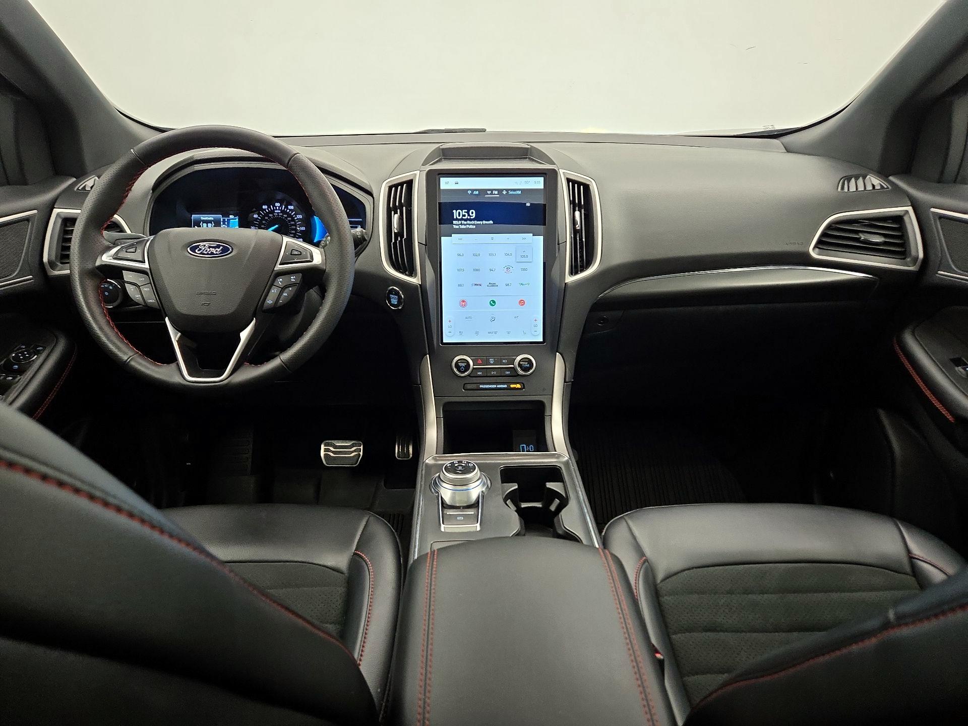 Thumbnail: 2023 Ford Edge - 9