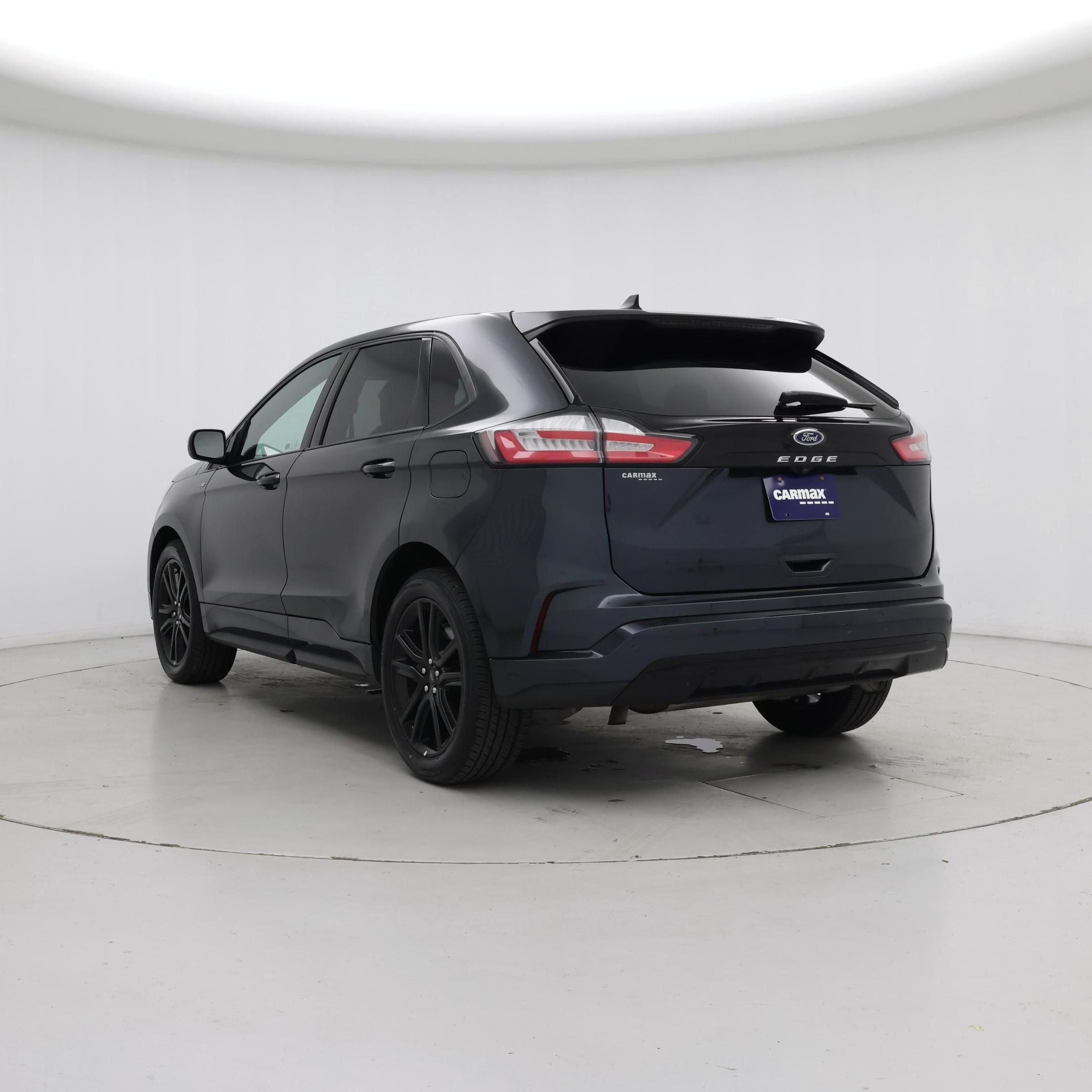 Thumbnail: 2023 Ford Edge - 2