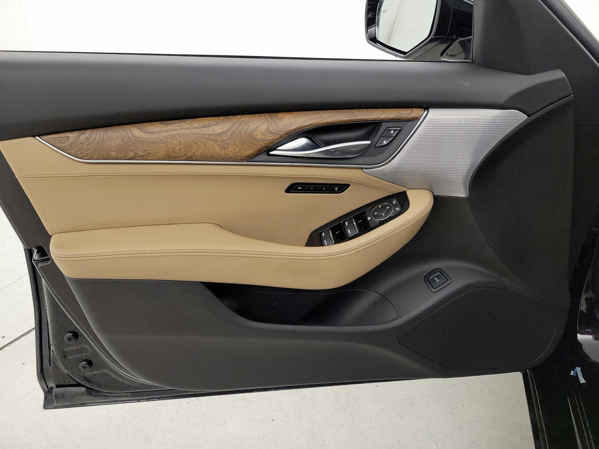 Thumbnail: 2022 Cadillac CT5 - 12