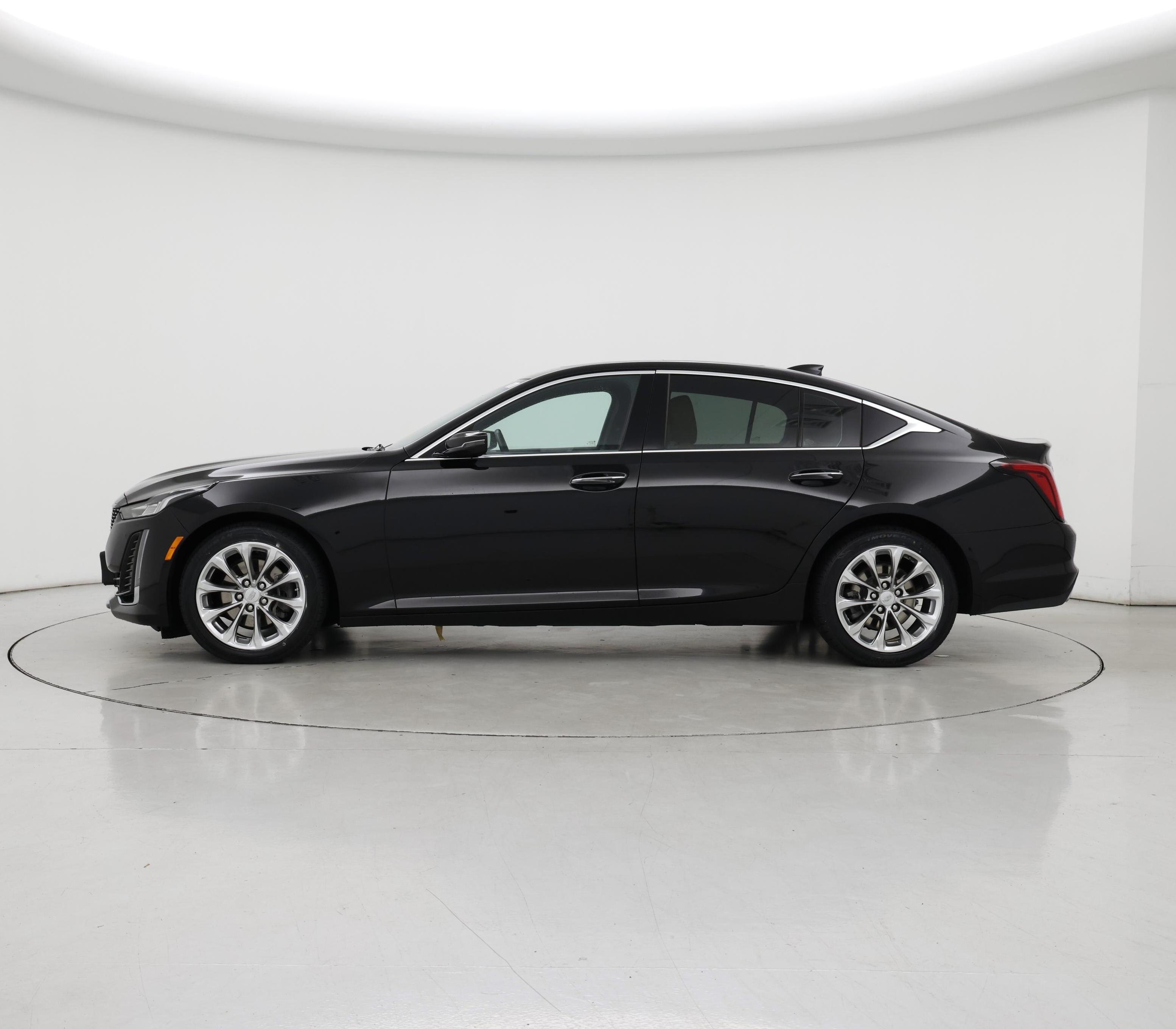 Thumbnail: 2022 Cadillac CT5 - 3