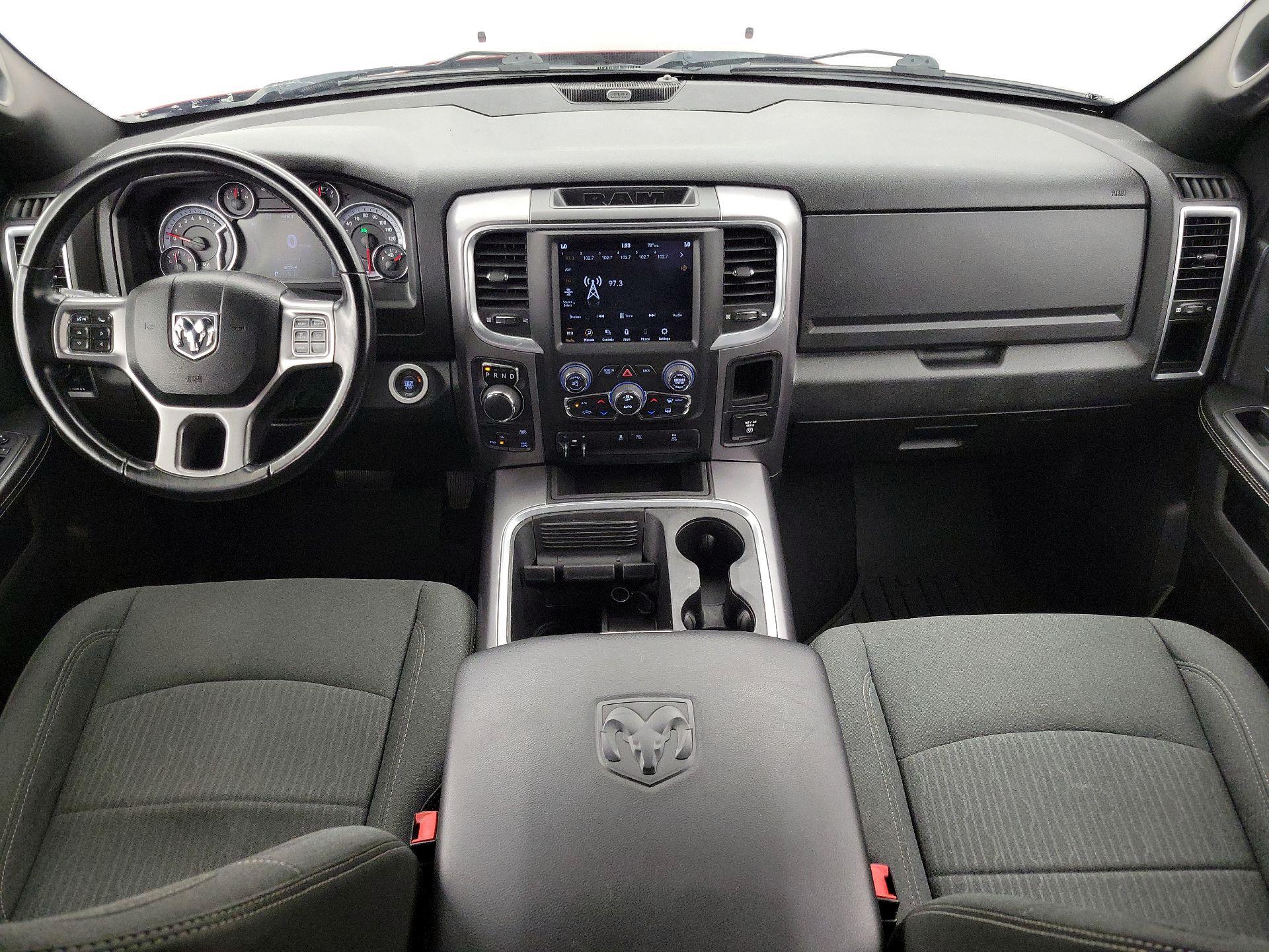 Thumbnail: 2021 RAM 1500 Classic - 9