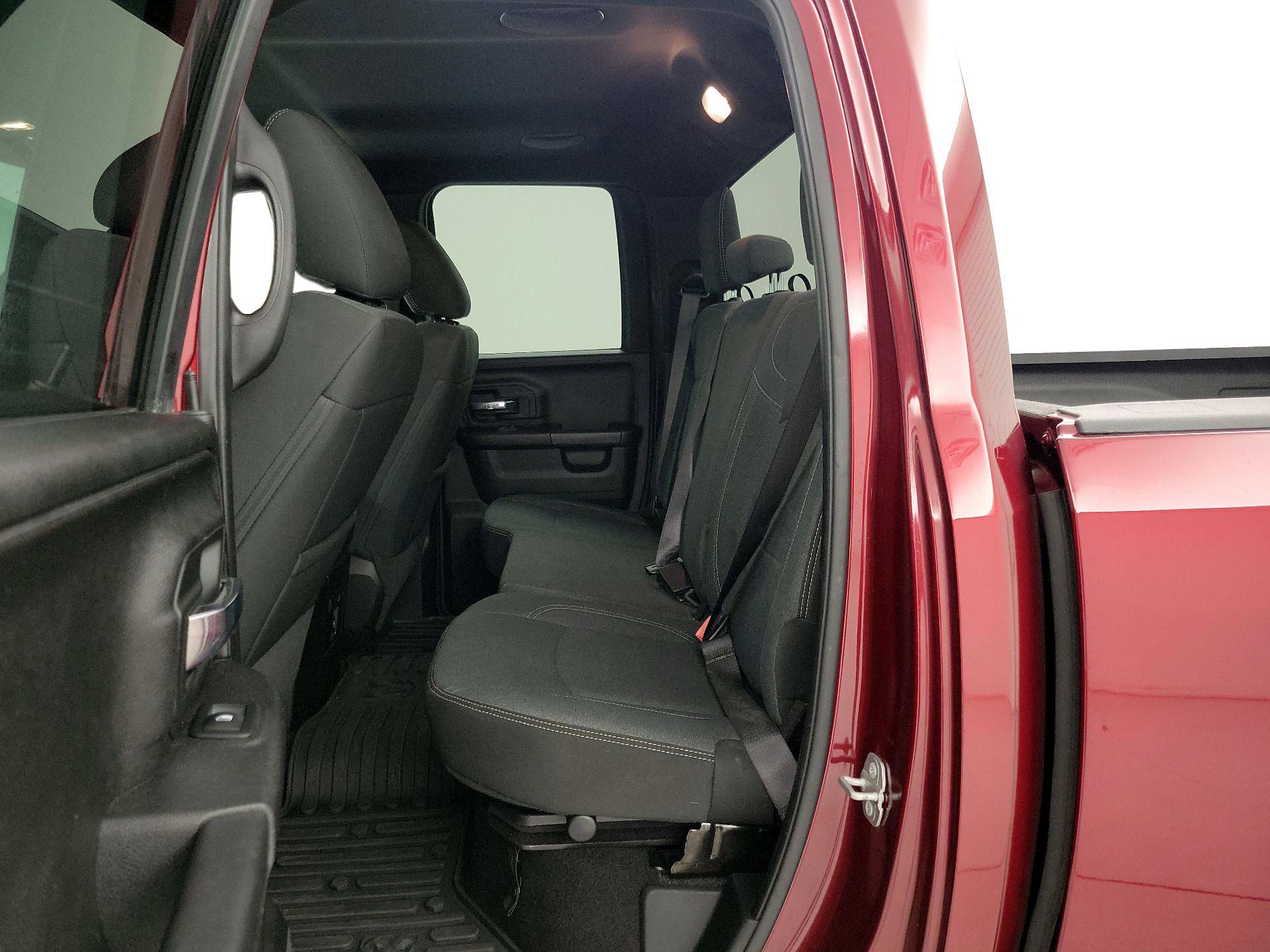 Thumbnail: 2021 RAM 1500 Classic - 19
