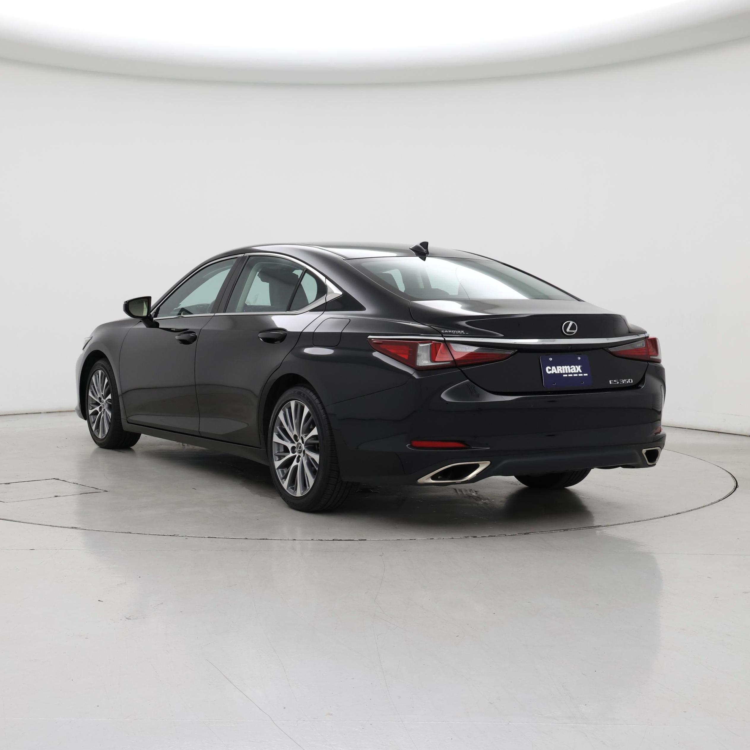 Thumbnail: 2020 Lexus ES - 2