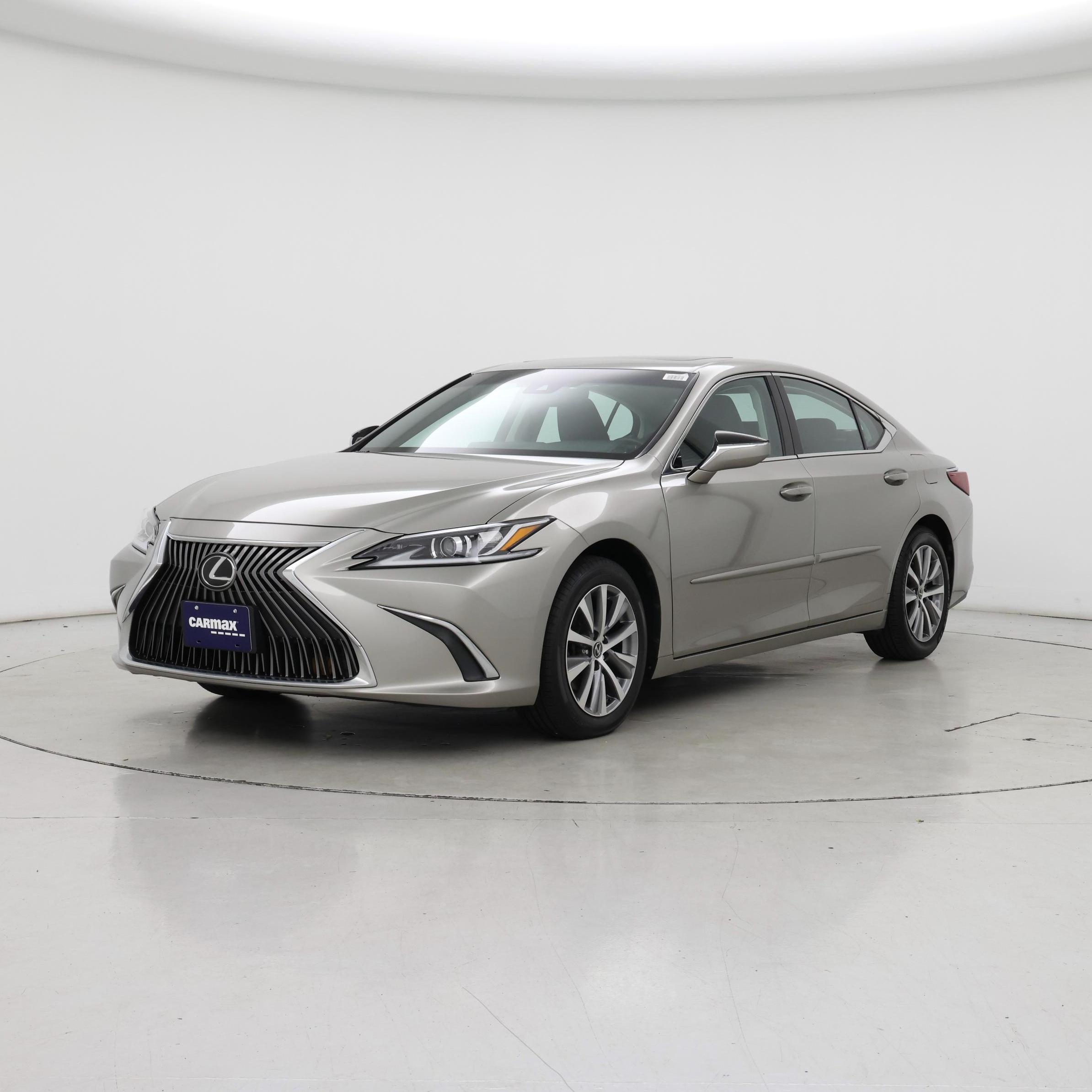 Thumbnail: 2020 Lexus ES - 4