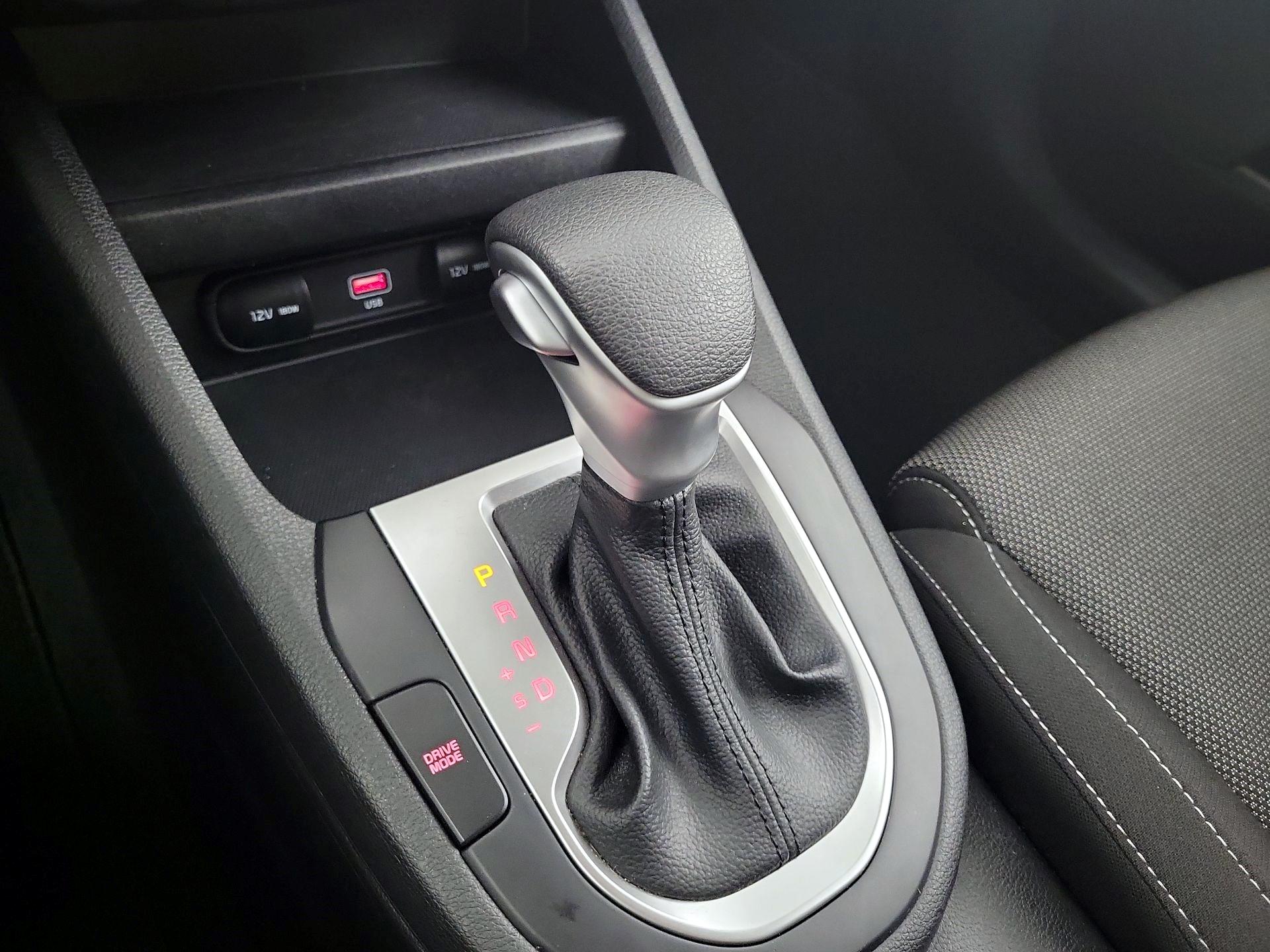 Thumbnail: 2023 Kia Forte - 15