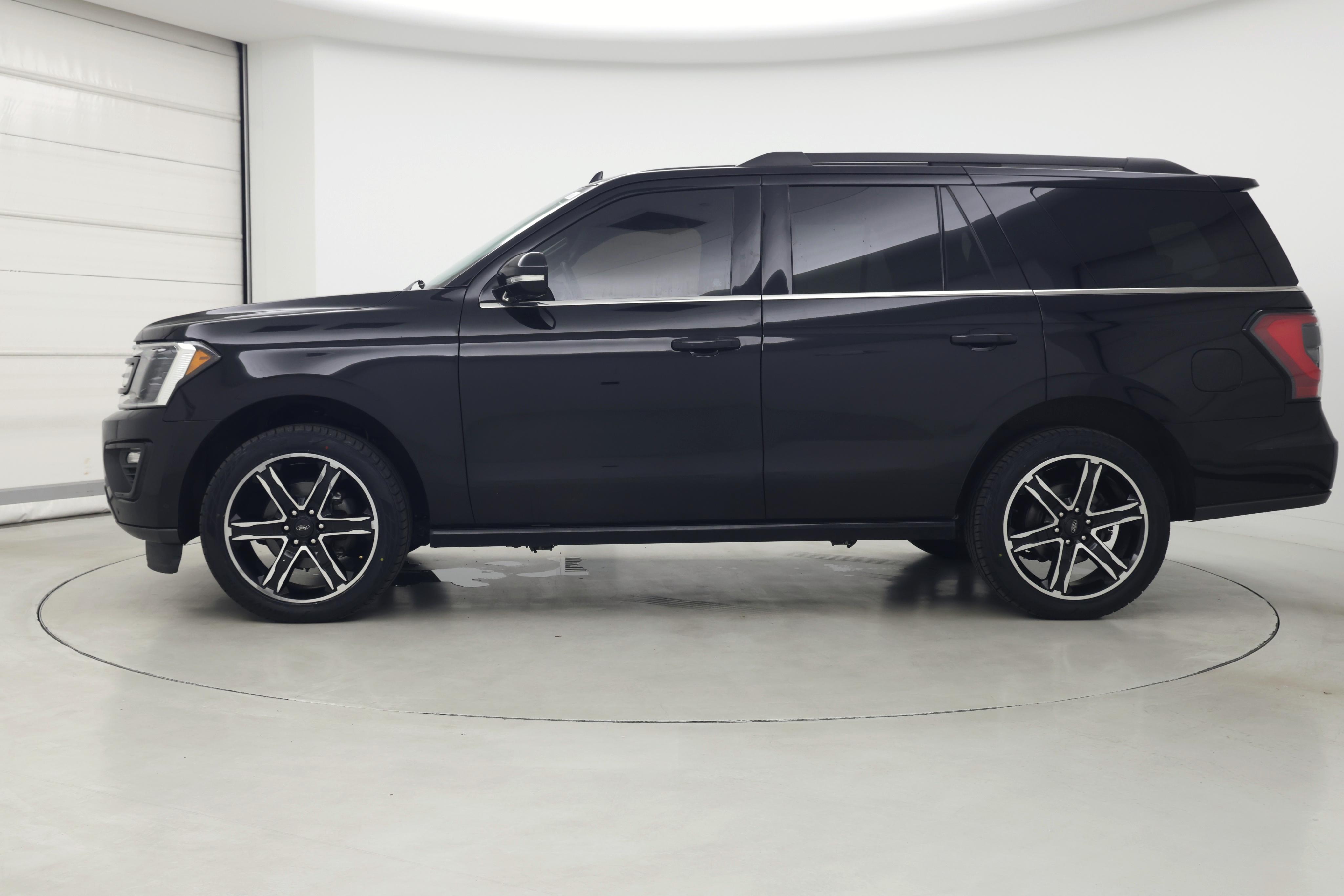 Thumbnail: 2021 Ford Expedition - 3