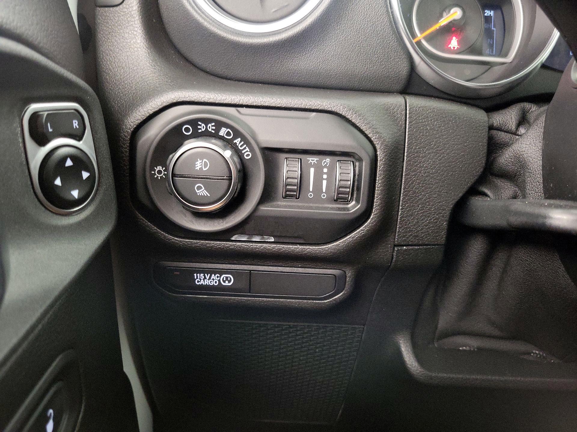 Thumbnail: 2020 Jeep Gladiator - 13